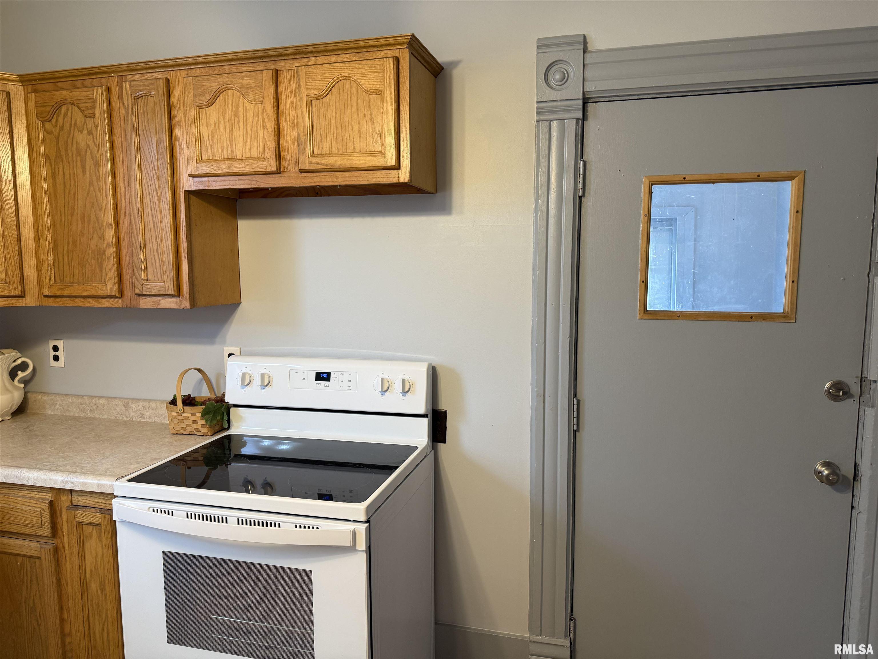 312 E Gale Street, Williamsfield, Illinois image 16