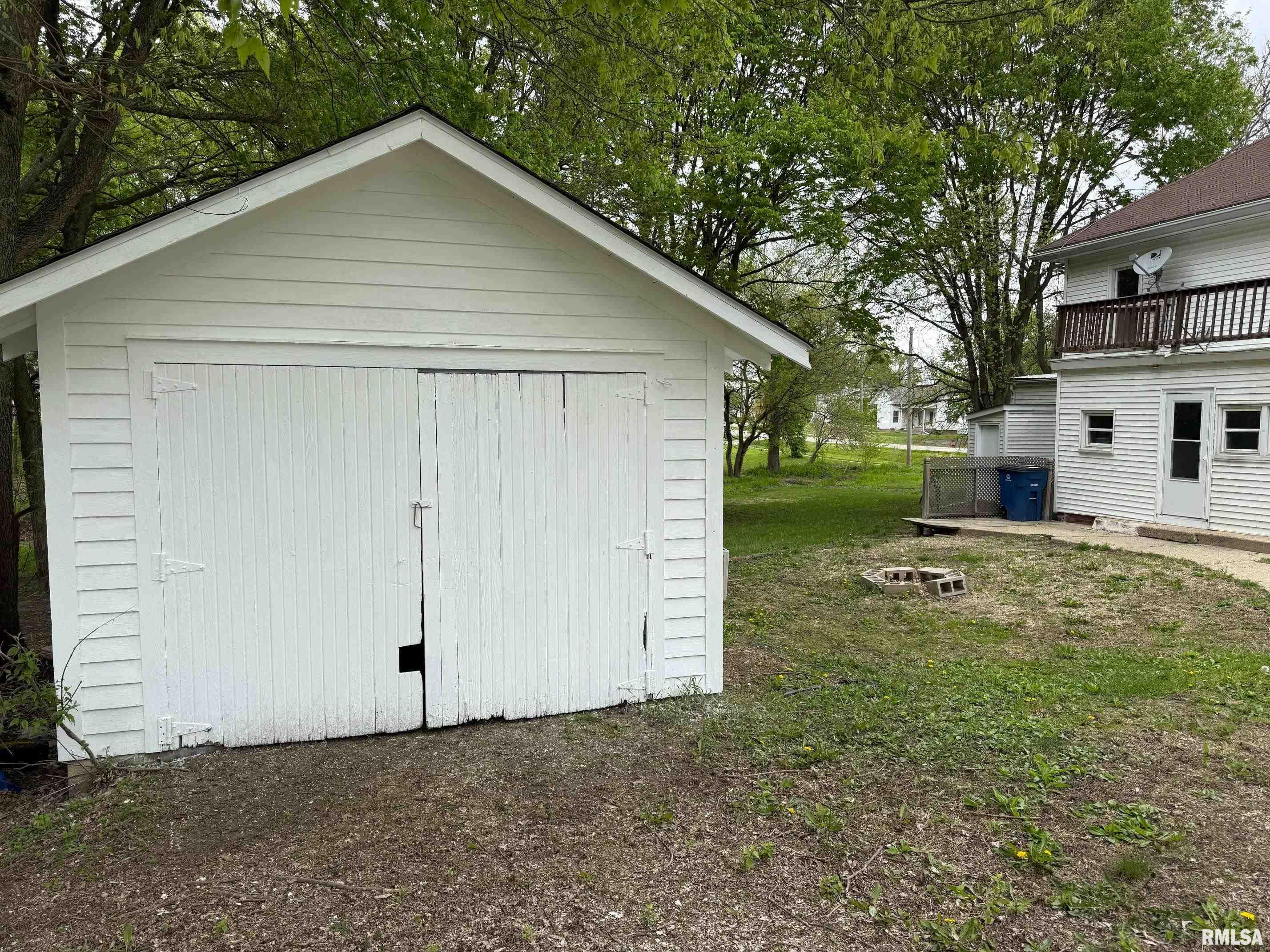 312 E Gale Street, Williamsfield, Illinois image 5