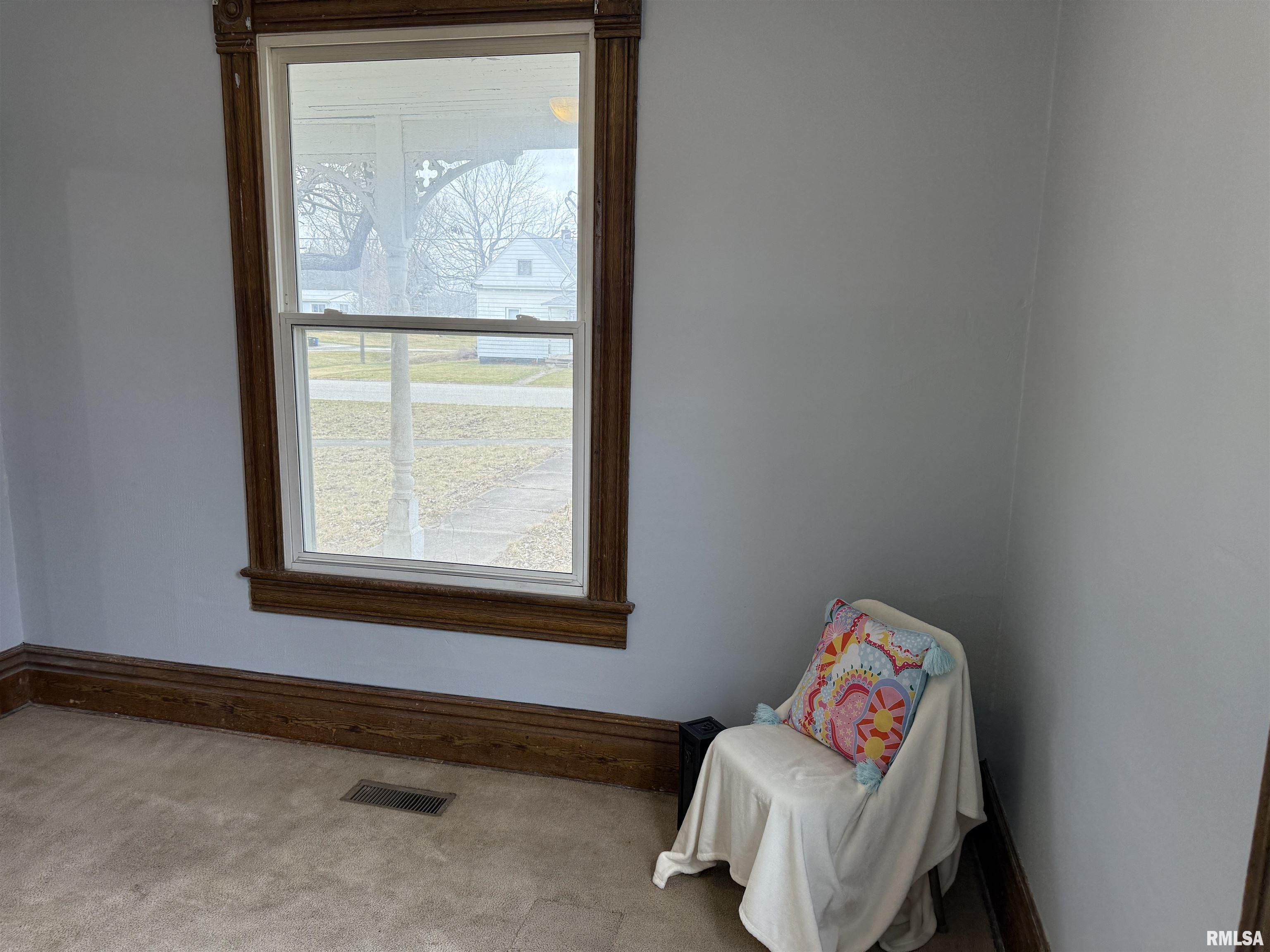 312 E Gale Street, Williamsfield, Illinois image 46