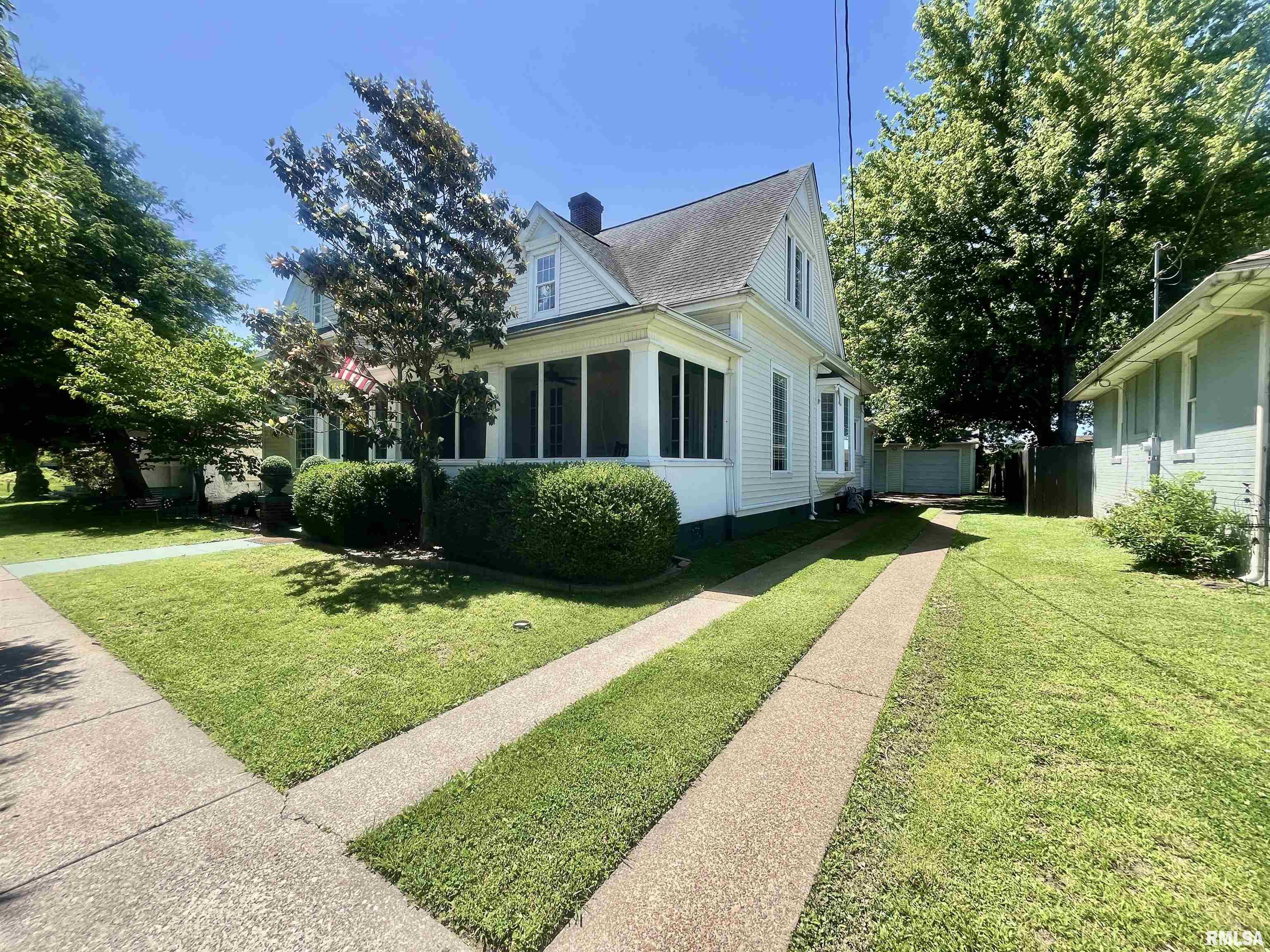 212 E 3rd Street, Metropolis, Illinois image 3
