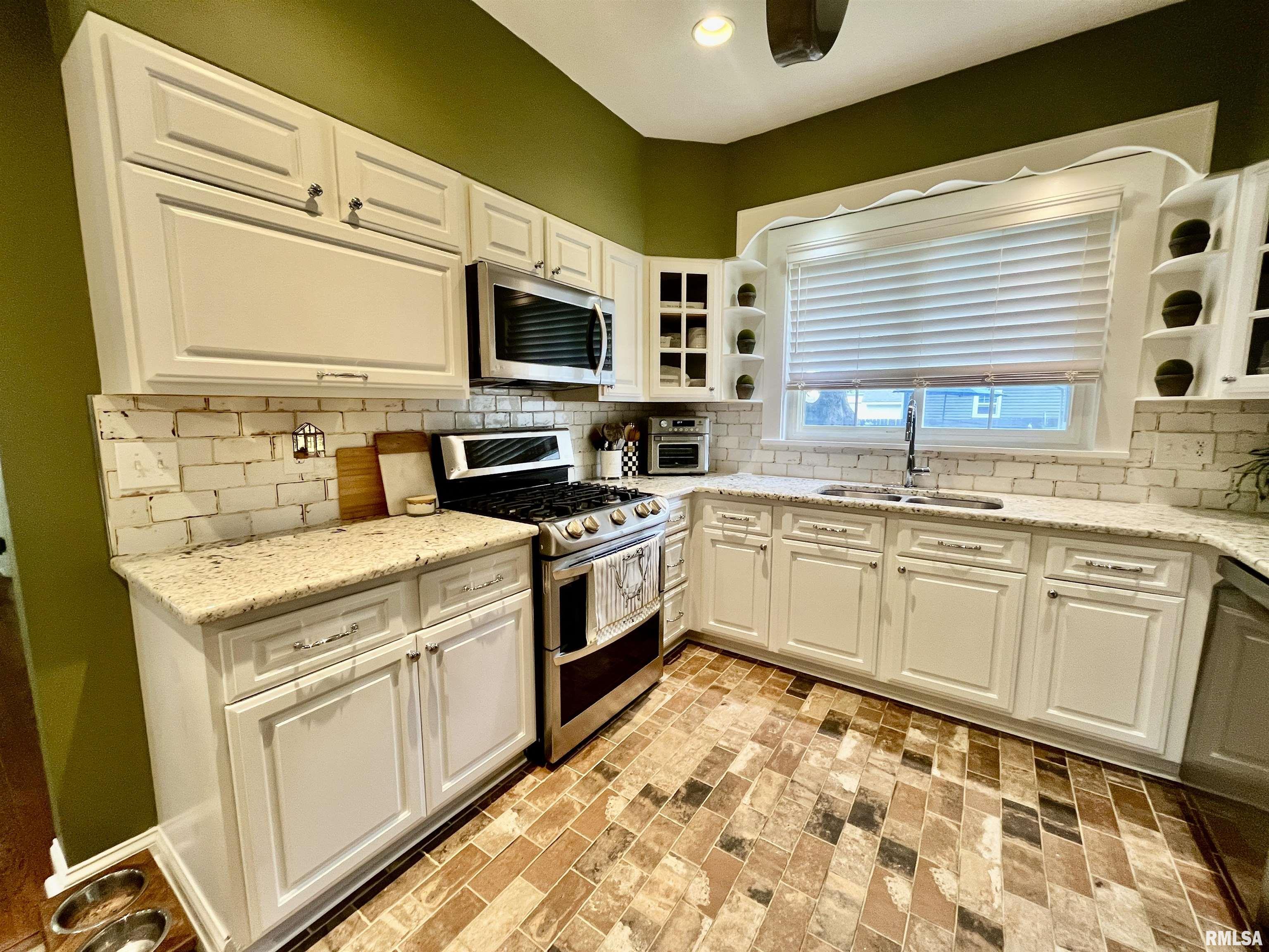 212 E 3rd Street, Metropolis, Illinois image 23