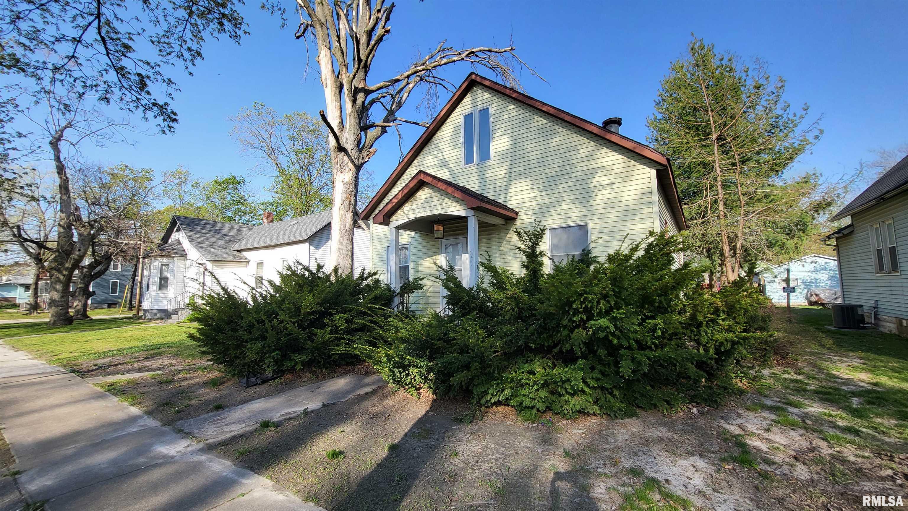 609 S Elm Street, Centralia, Illinois image 2