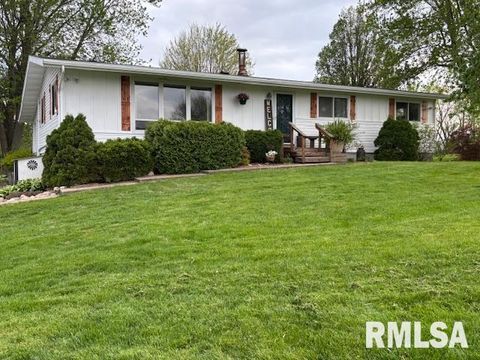 Photo of 16157 Moore Cemetery Road, Carlinville, IL 62626 (MLS # CA1043034)
