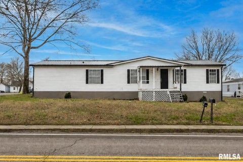Homes For Sale - 101 E Knauer Street<br/> Jackson County, Ava, IL 62907