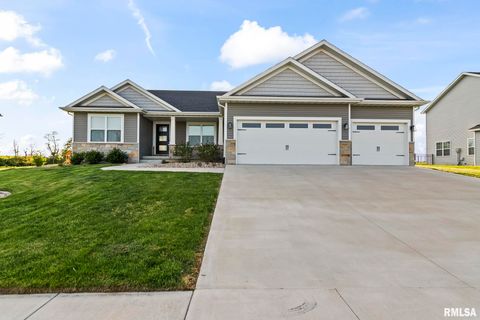 Photo of 1709 Spartan Drive, Chatham, IL 62629 (MLS # CA1043197)