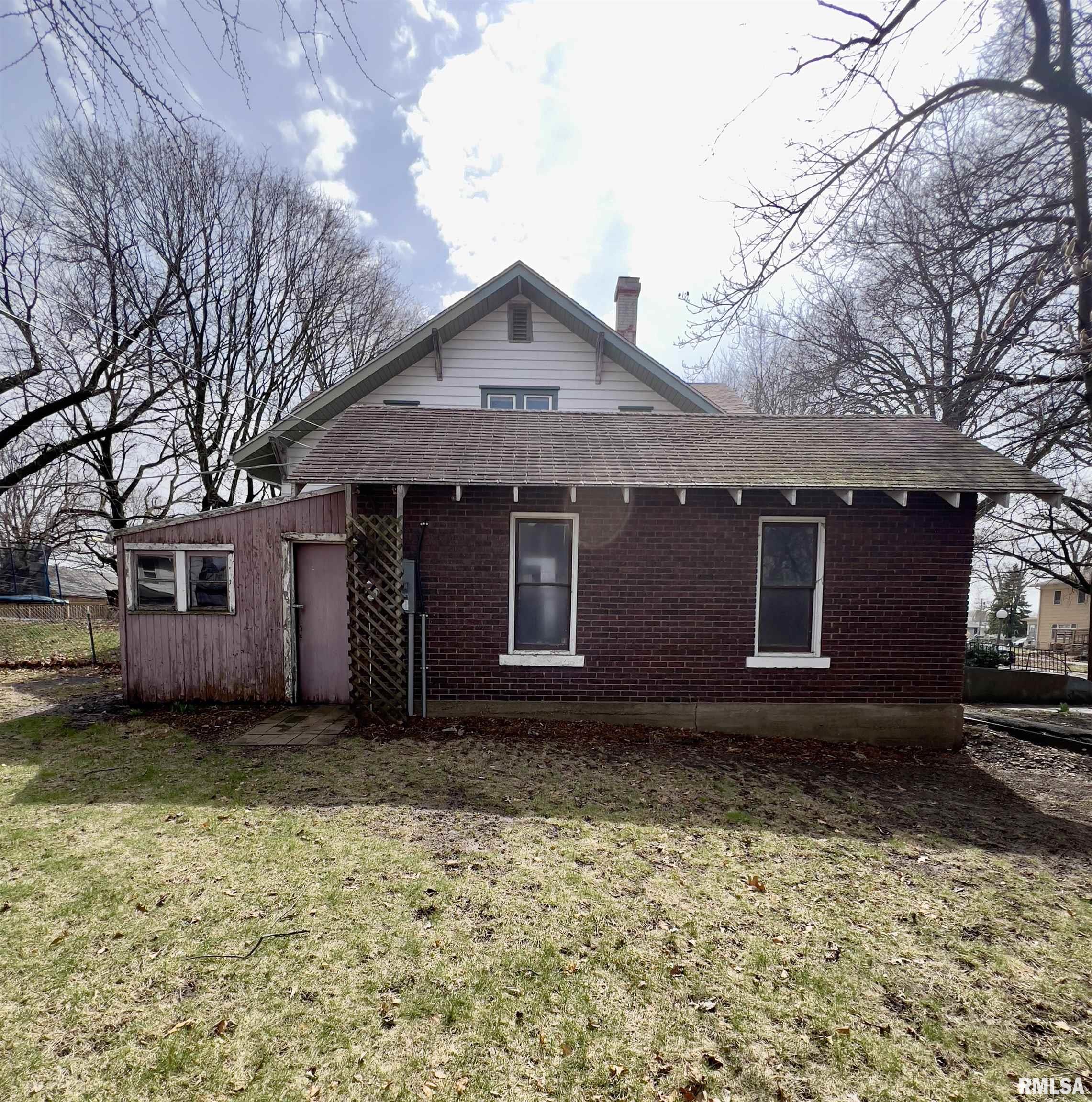 203 E 3rd Street, Prophetstown, Illinois image 33