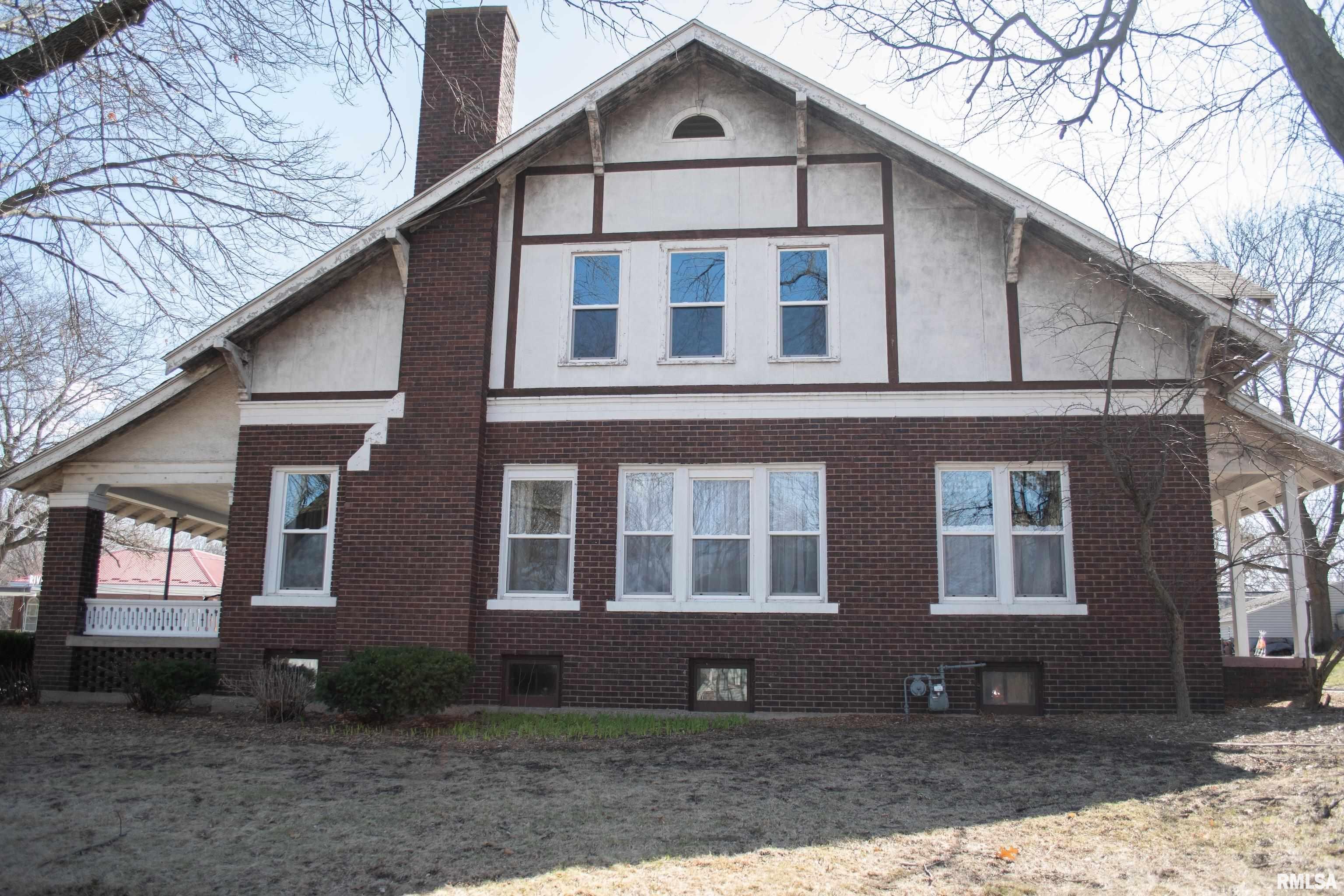 203 E 3rd Street, Prophetstown, Illinois image 4