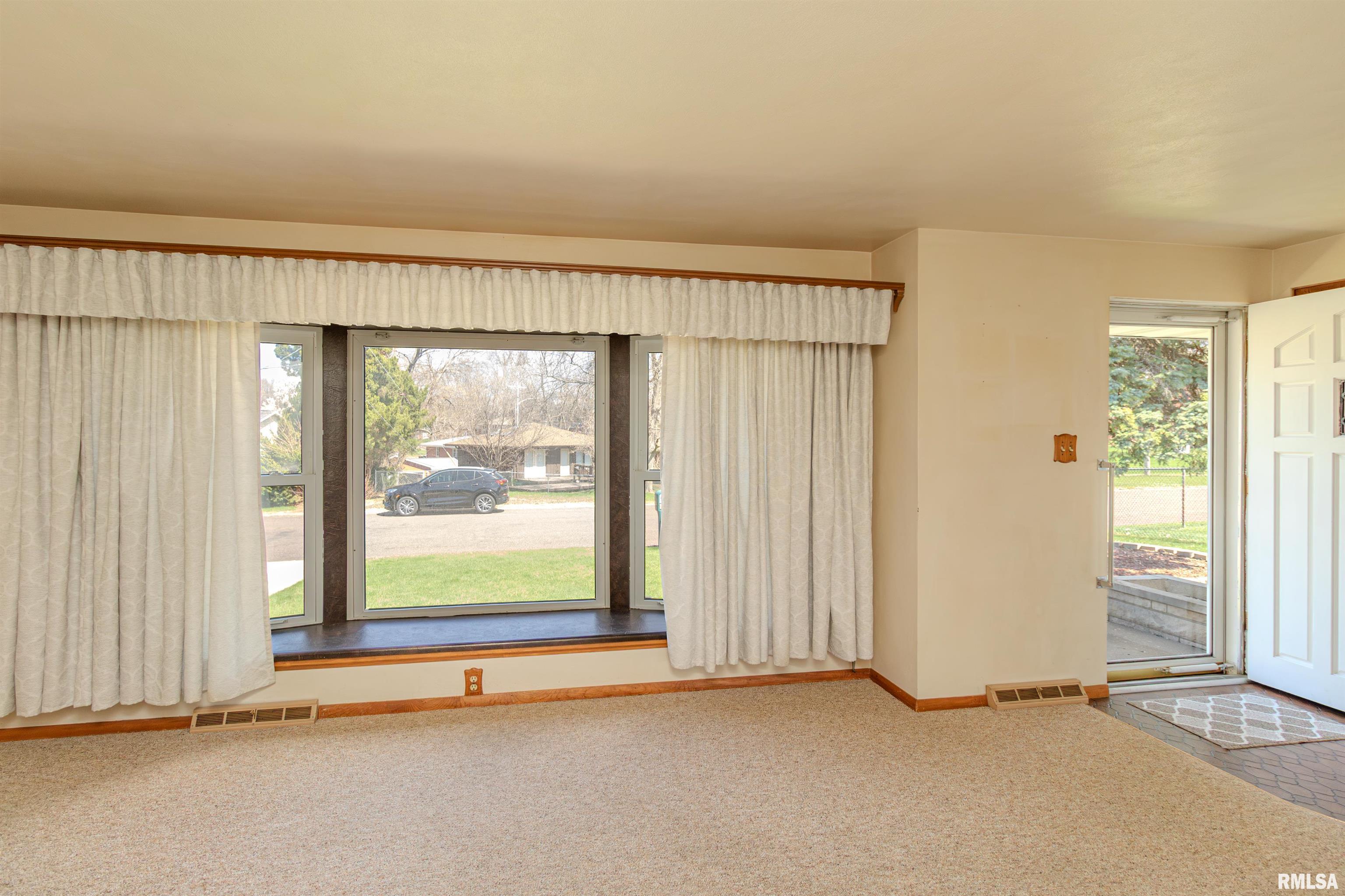 4 Coral Ridge Road, Bartonville, Illinois image 20