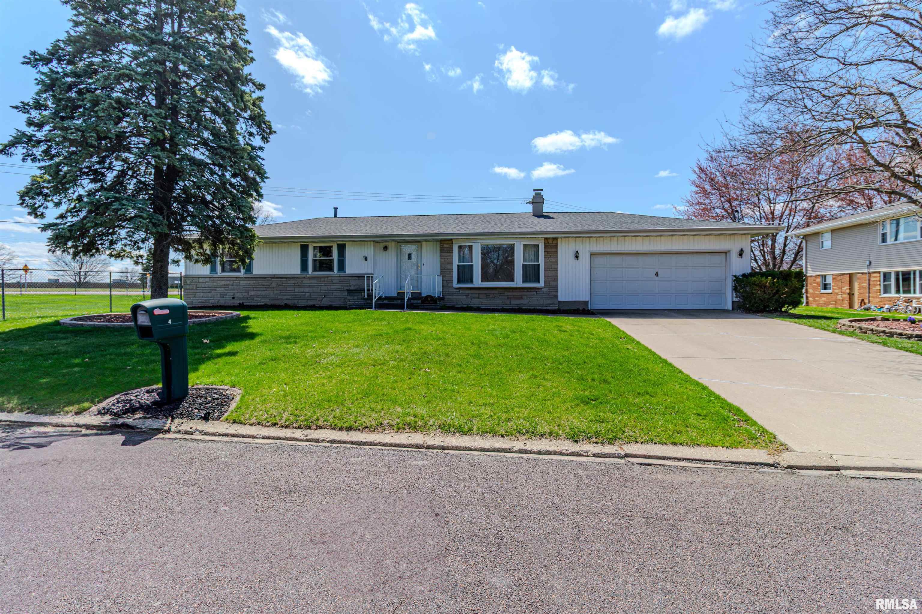 4 Coral Ridge Road, Bartonville, Illinois image 1