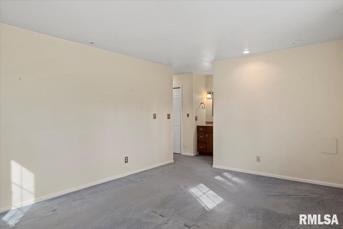 1085 Memory Lane, Springfield, Illinois image 30
