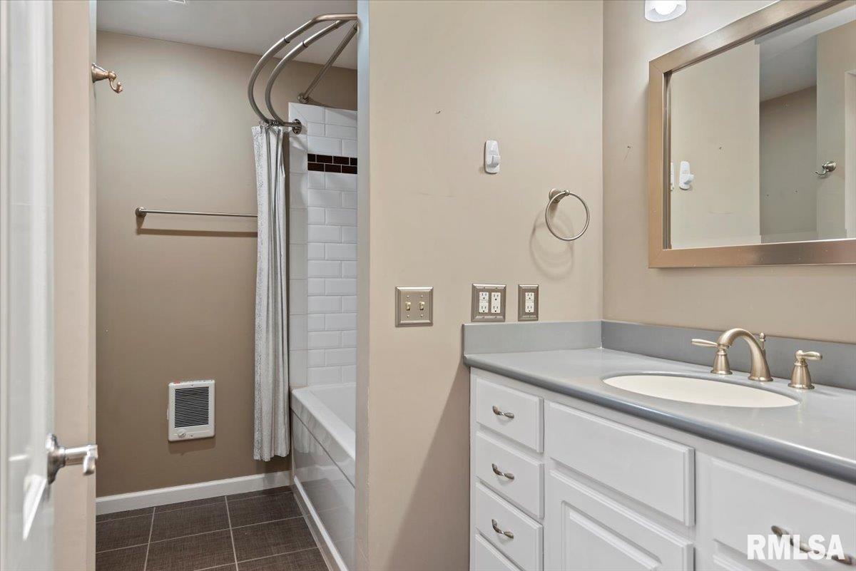 1085 Memory Lane, Springfield, Illinois image 35