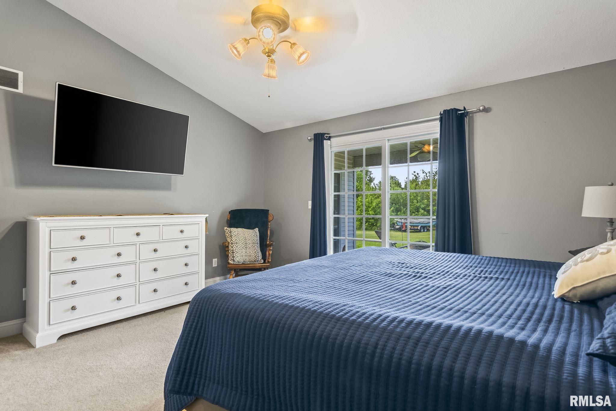 355 Partridge Pass, Sherman, Illinois image 17