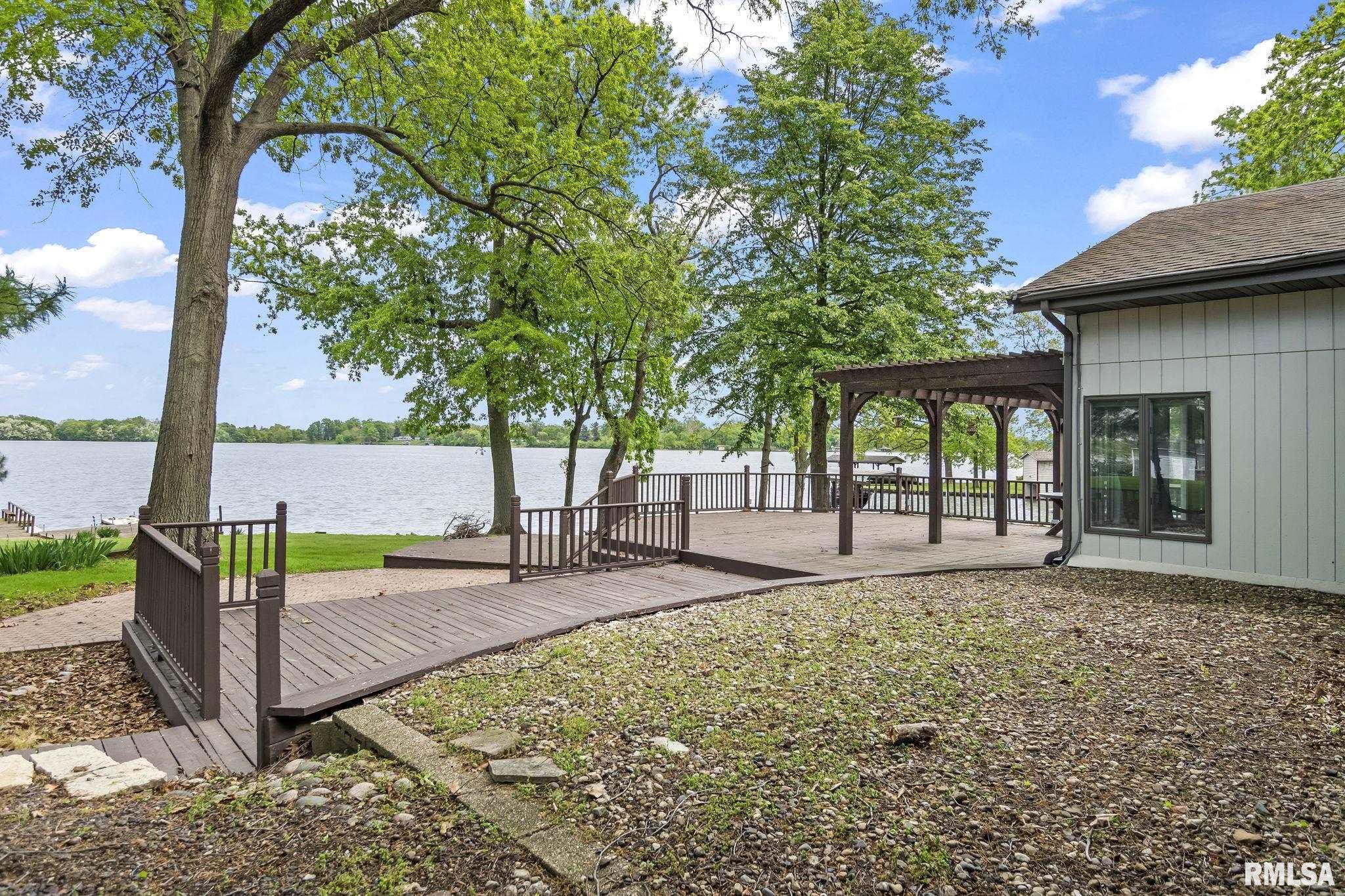 188 E Hazel Dell Lane, Springfield, Illinois image 45