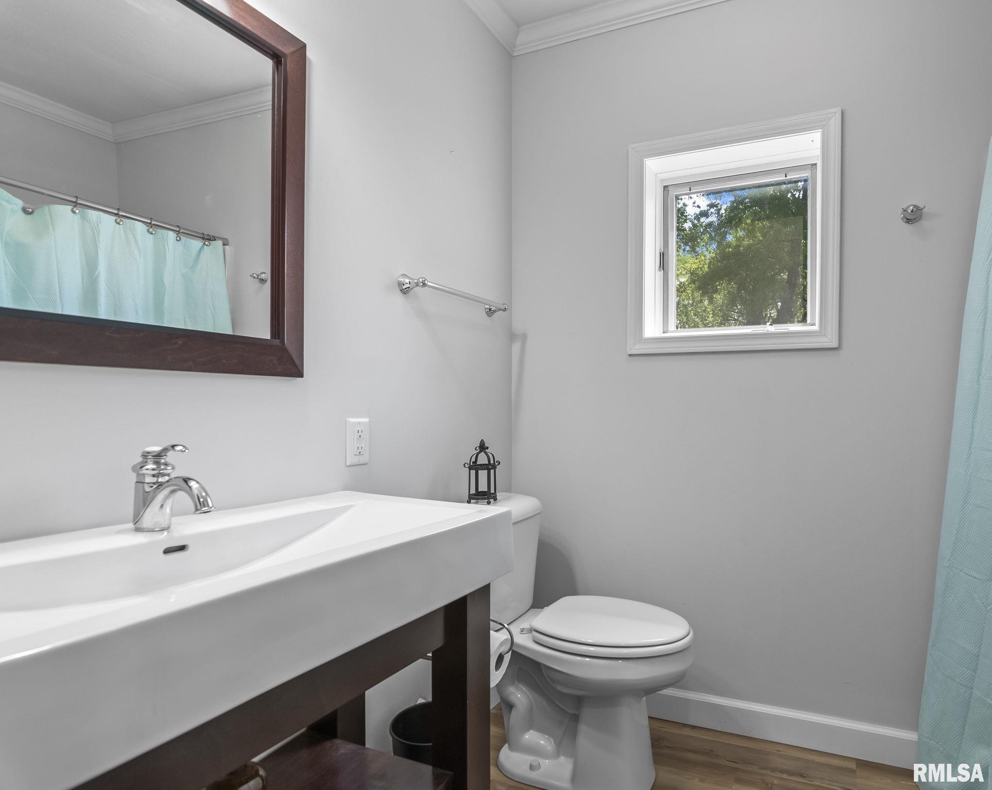 188 E Hazel Dell Lane, Springfield, Illinois image 38