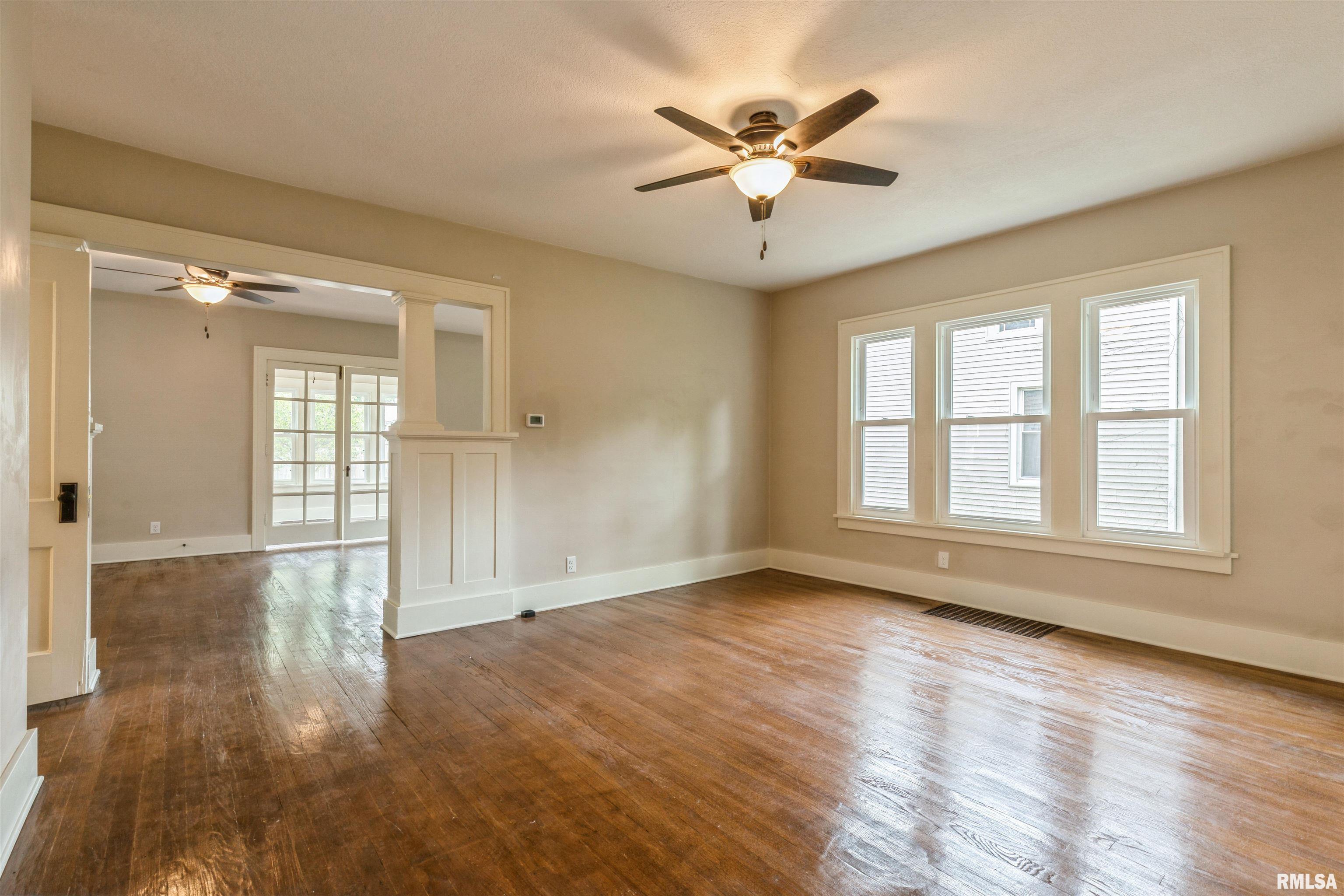 2037 18th Street B, Moline, Illinois image 4