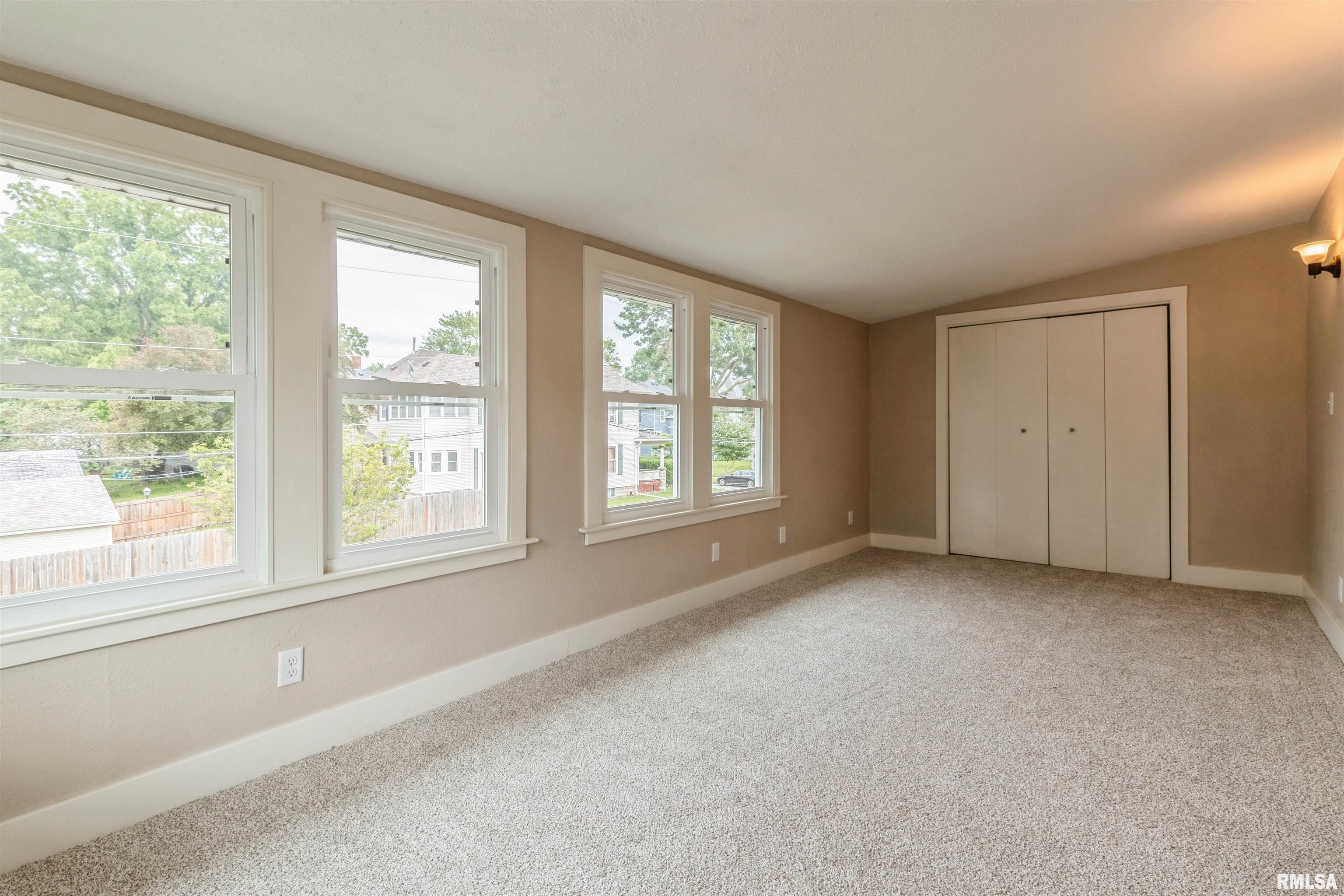 2037 18th Street B, Moline, Illinois image 10