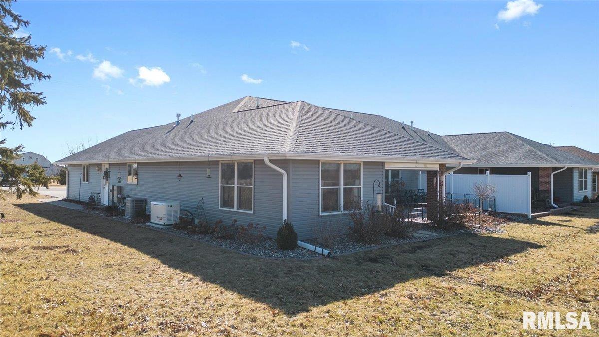 19109 Bluff Road #D, Geneseo, Illinois image 36