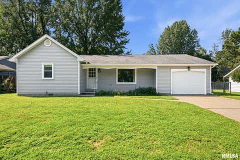 Homes For Sale - 1803 W Walnut Street<br/> Carbondale, IL 62901