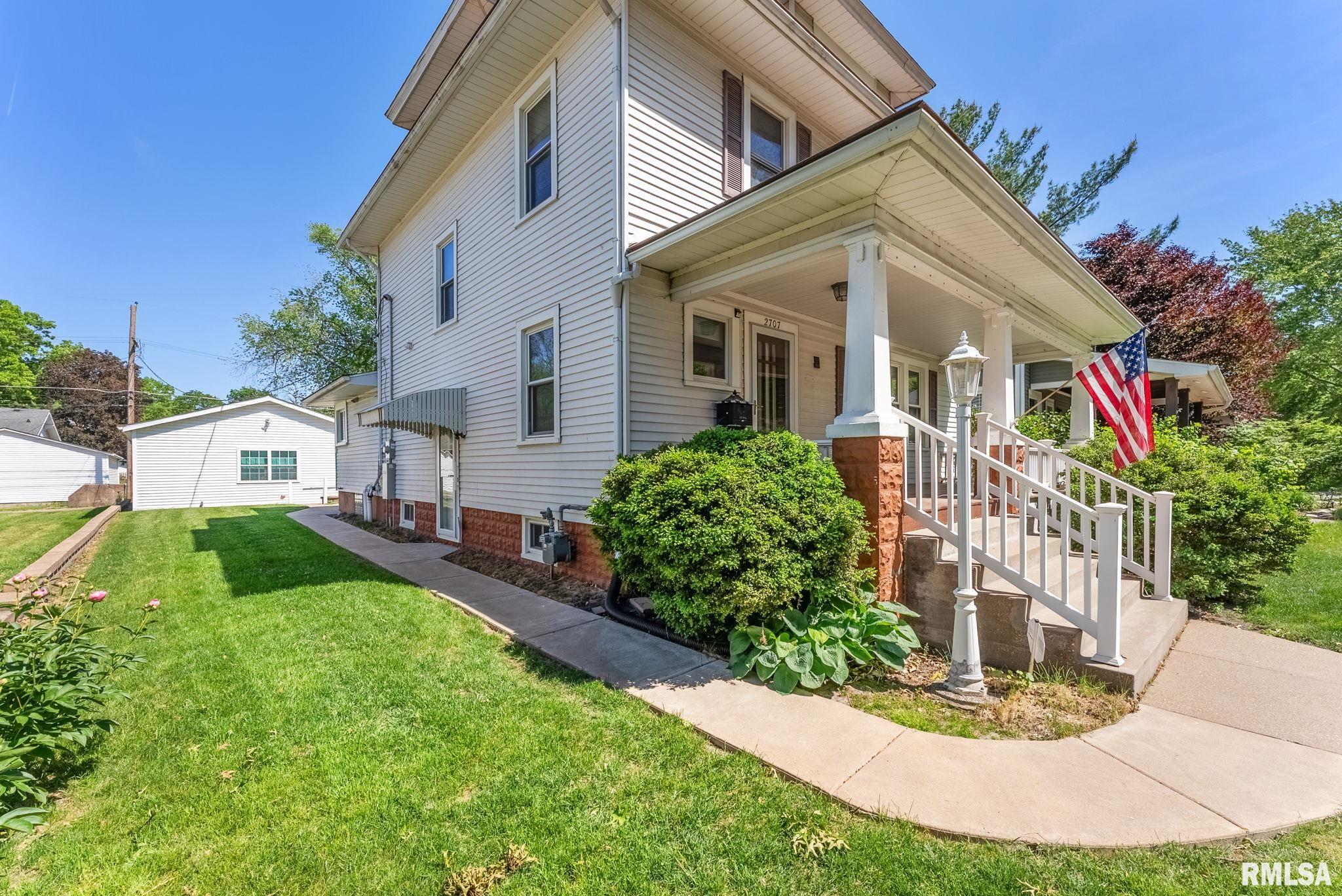 2707 Grand Avenue, Davenport, Iowa image 3