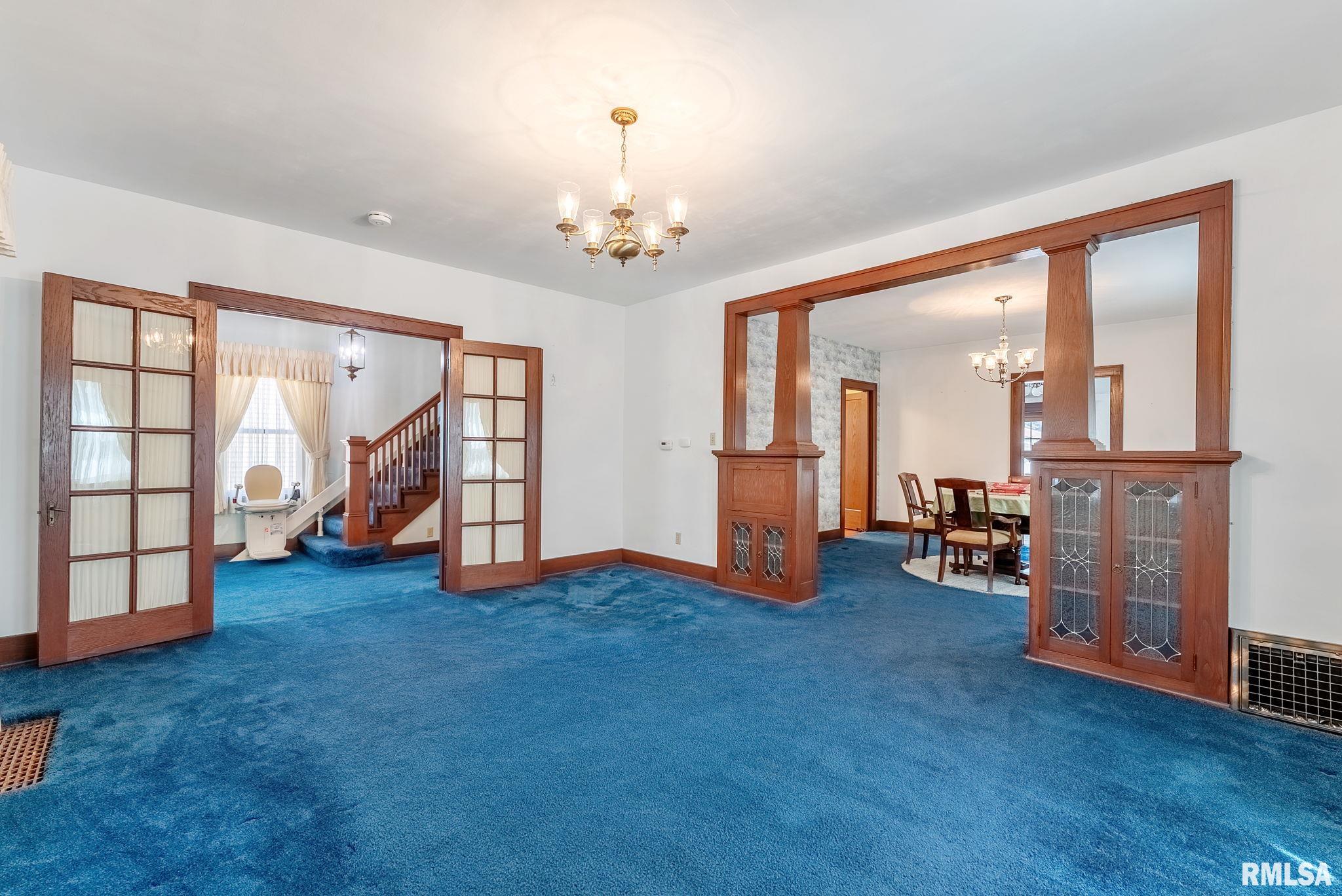 2707 Grand Avenue, Davenport, Iowa image 11