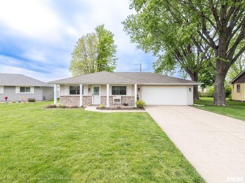Photo of 3819 S PARAMOUNT Road, Bartonville, IL 61607 (MLS # PA1266136)