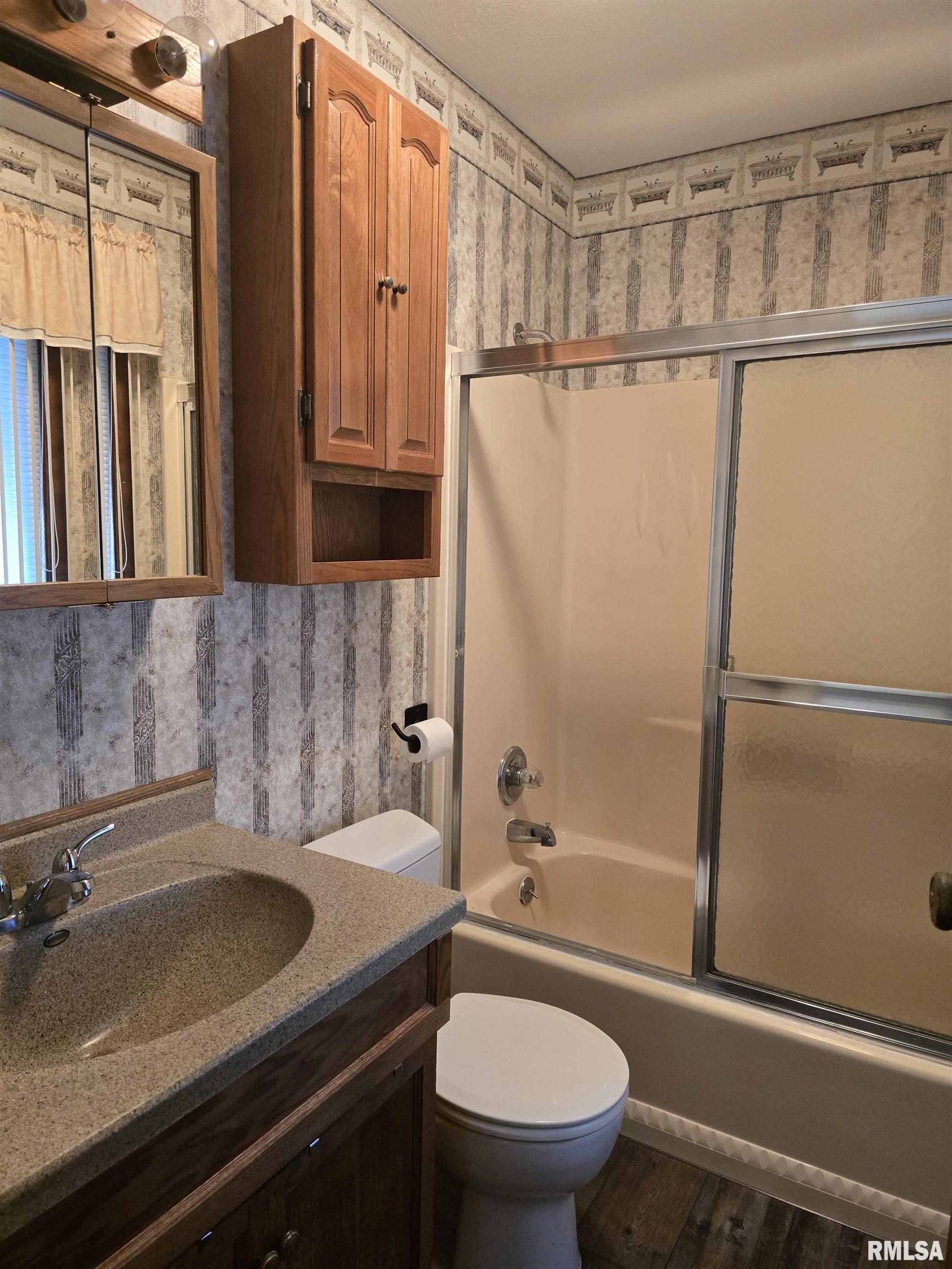 318 Harvester Road, Canton, Illinois image 30