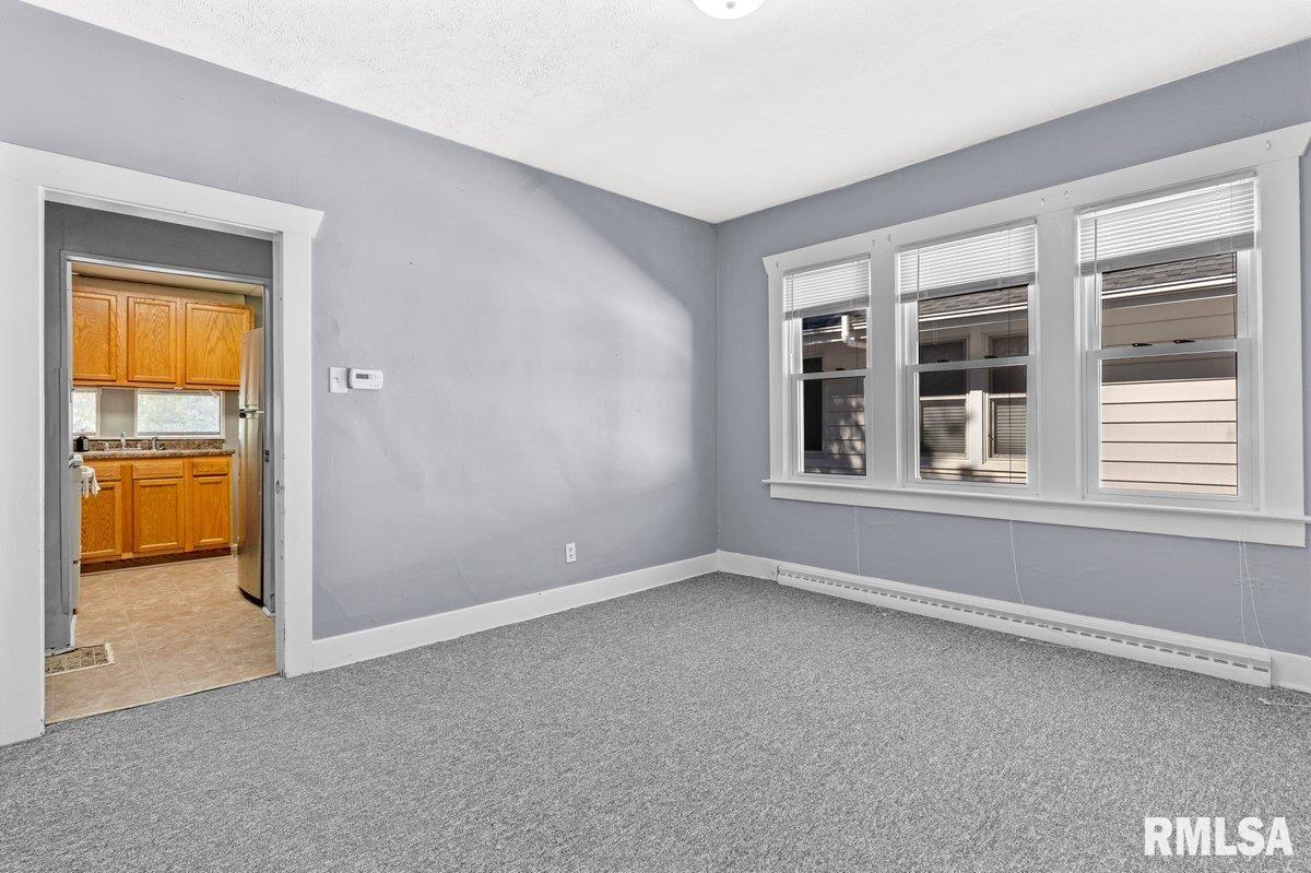 2069 N 8th Street, Springfield, Illinois image 9