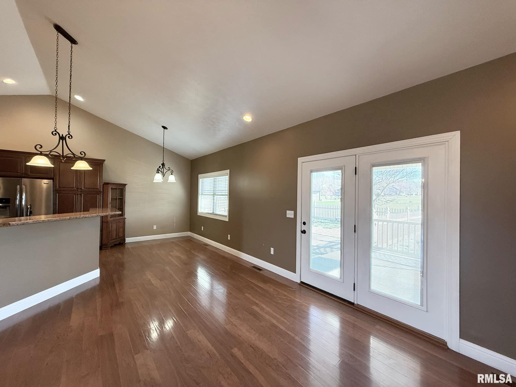 1200 Wildflower Lane, Herrin, Illinois image 19