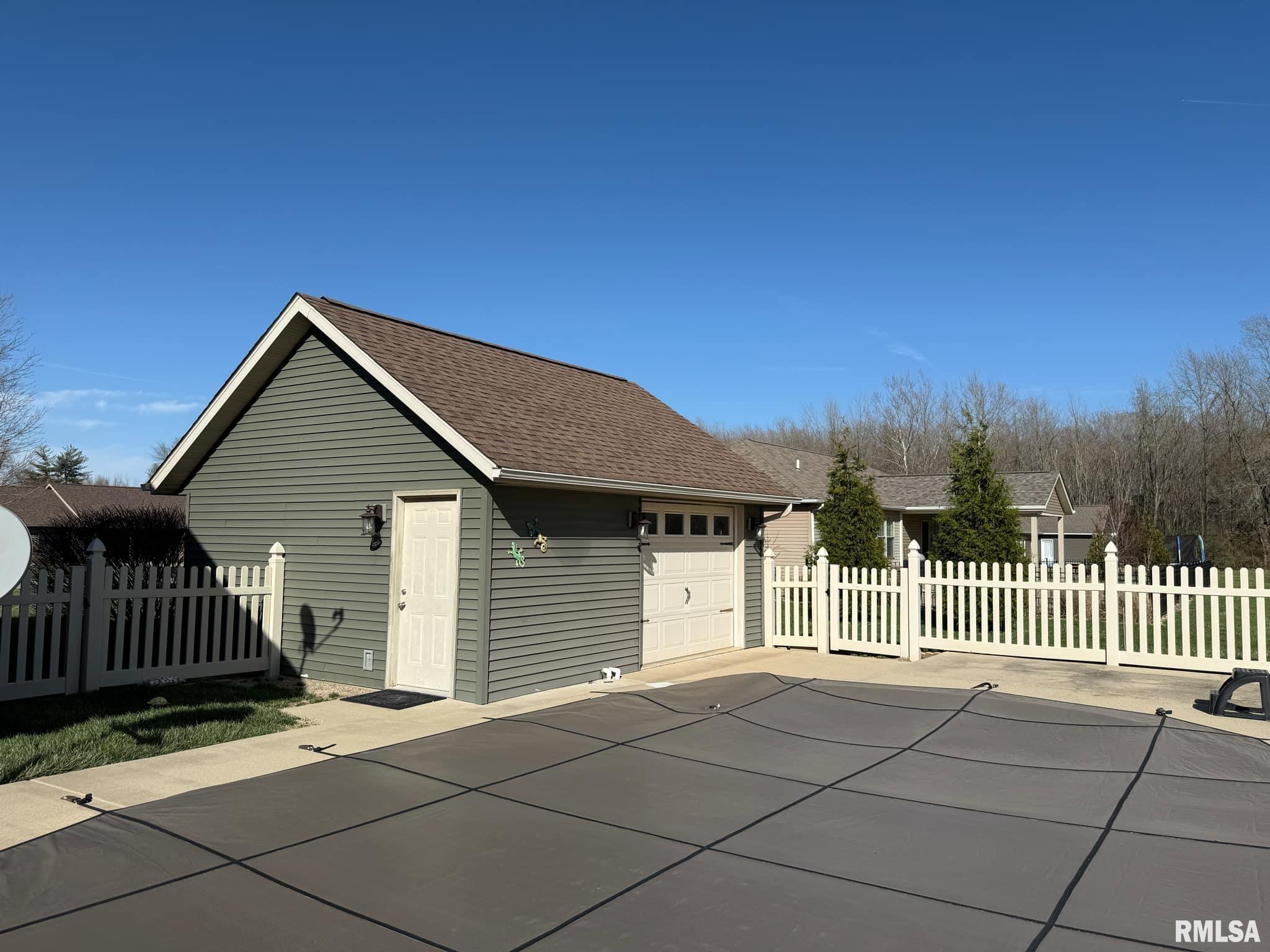 1200 Wildflower Lane, Herrin, Illinois image 10