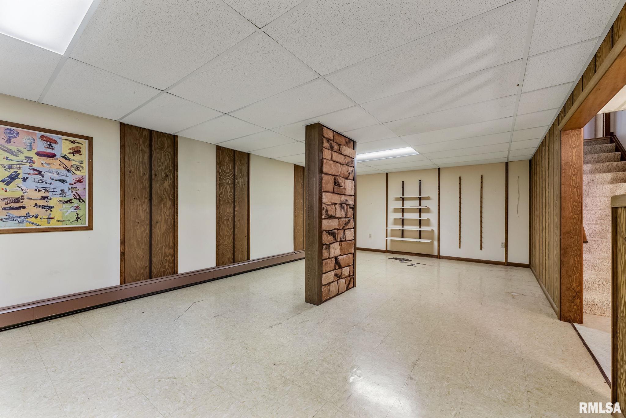 1303 SW 3rd Avenue, Aledo, Illinois image 34