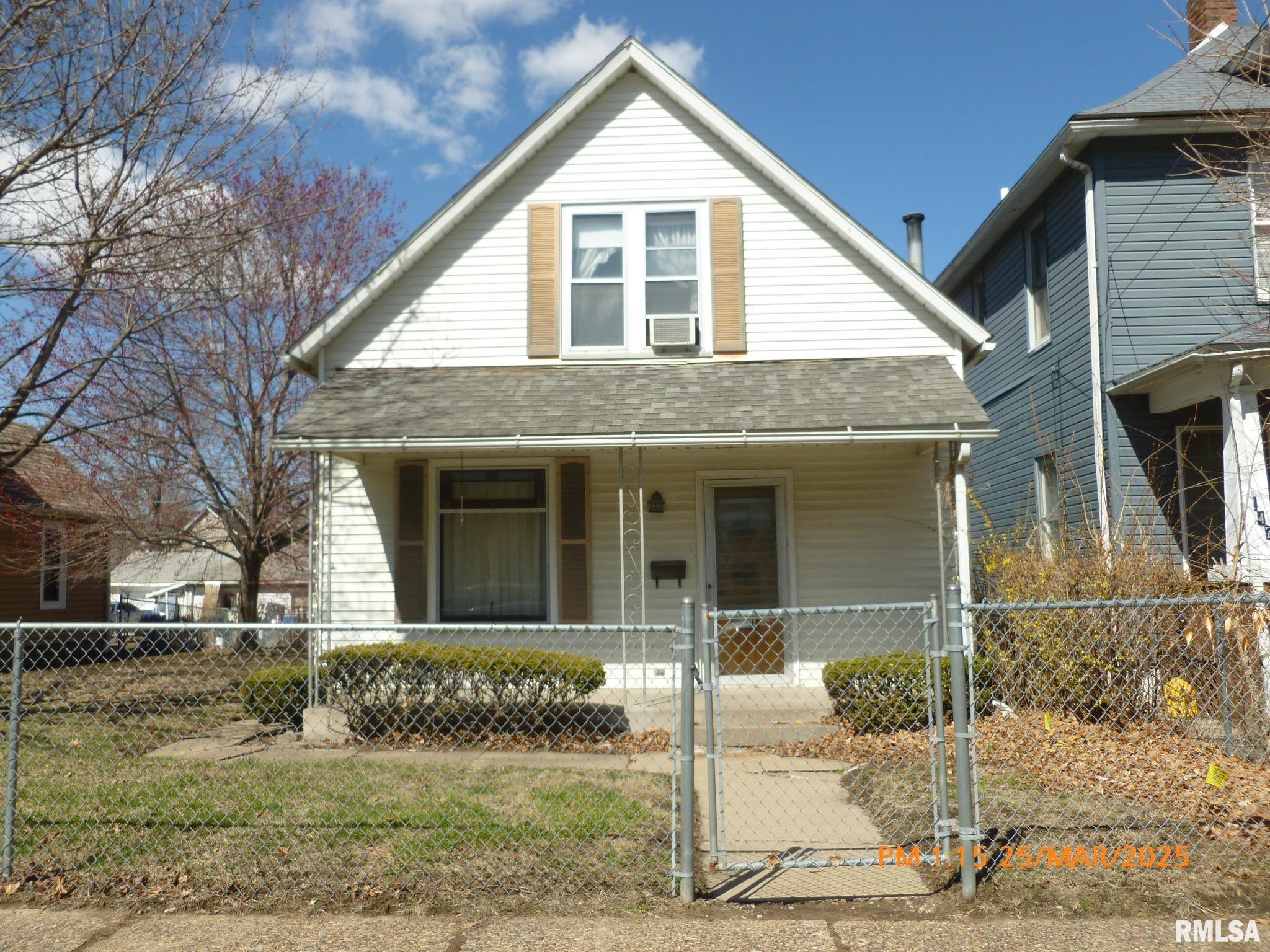 145 6th Avenue, Moline, Illinois image 1