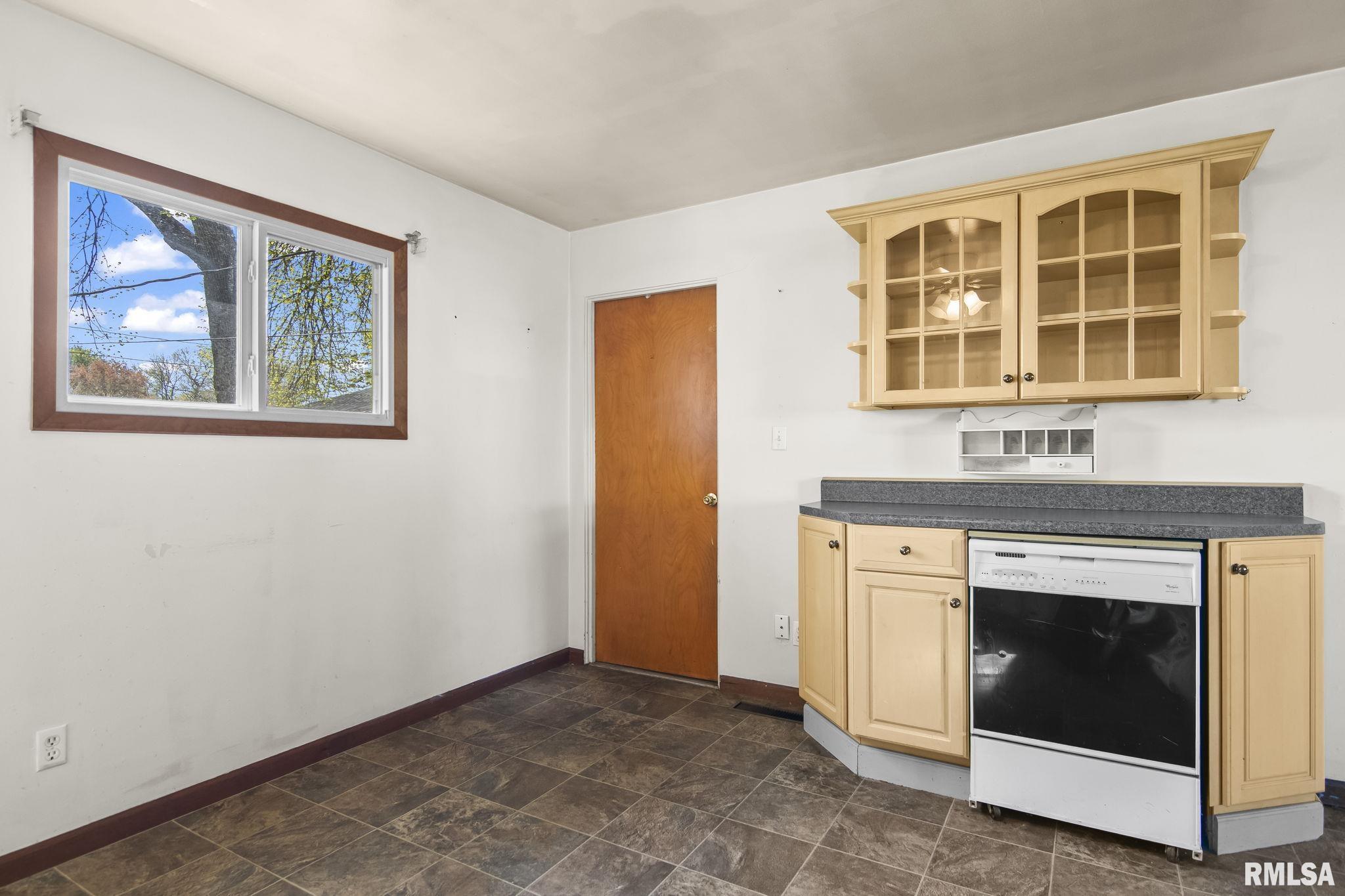 1807 Lee Street, Springfield, Illinois image 10