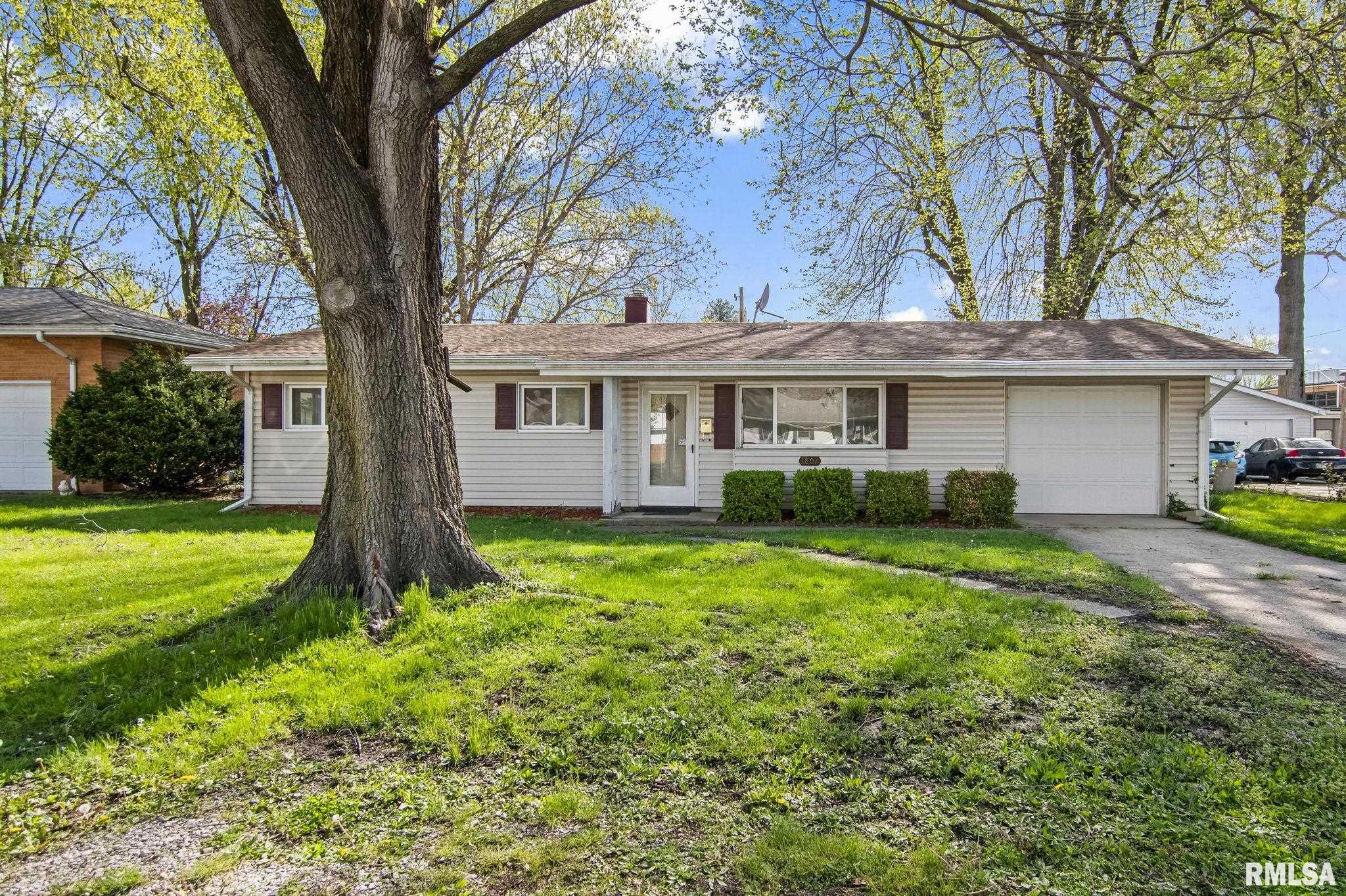 1807 Lee Street, Springfield, Illinois image 2