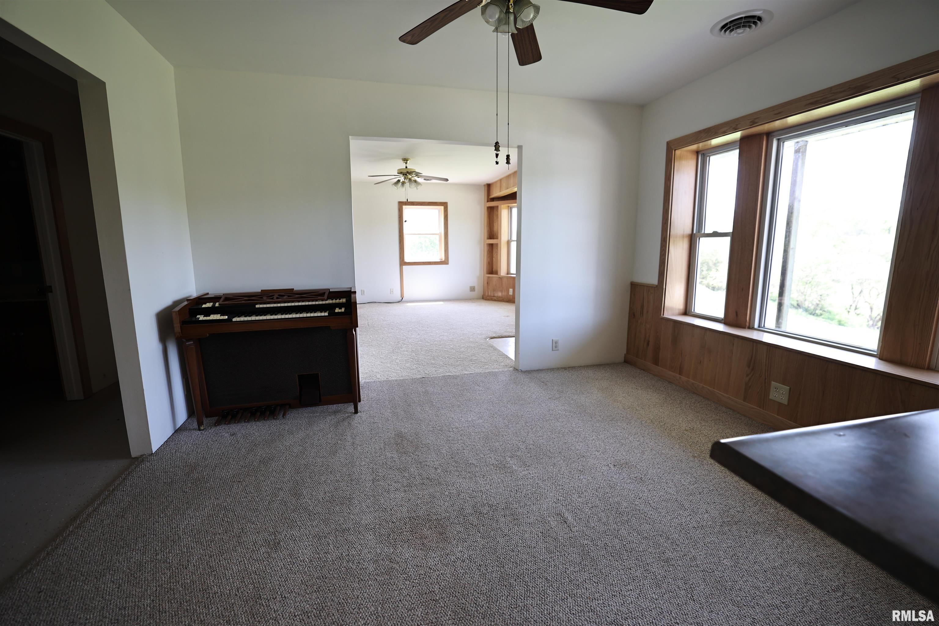 15937 E Highway 24 Highway, Lewistown, Illinois image 18