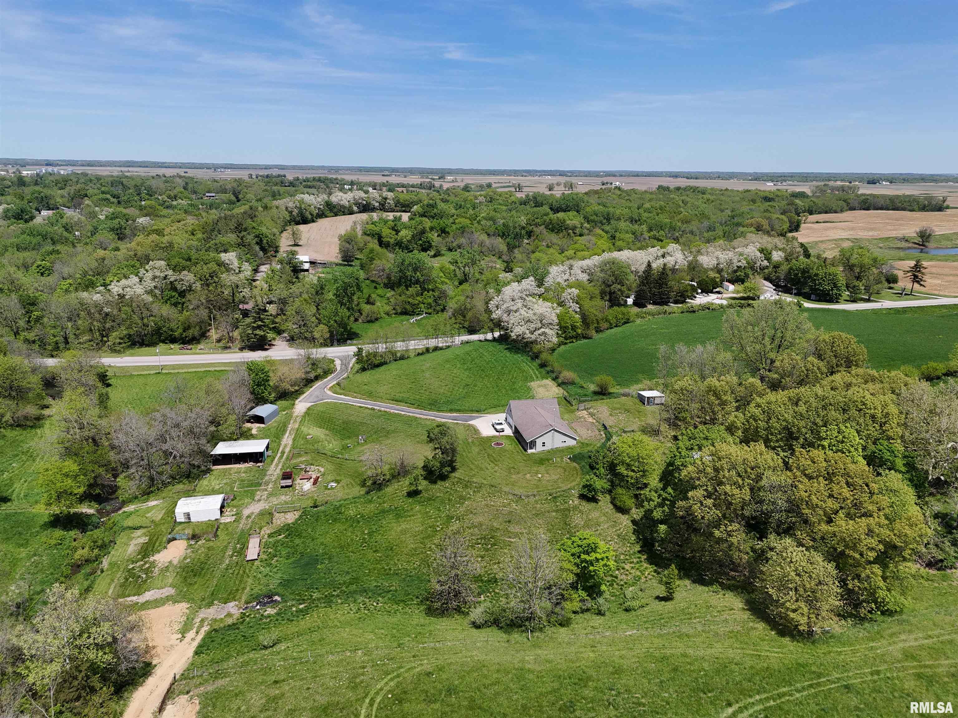 15937 E Highway 24 Highway, Lewistown, Illinois image 3