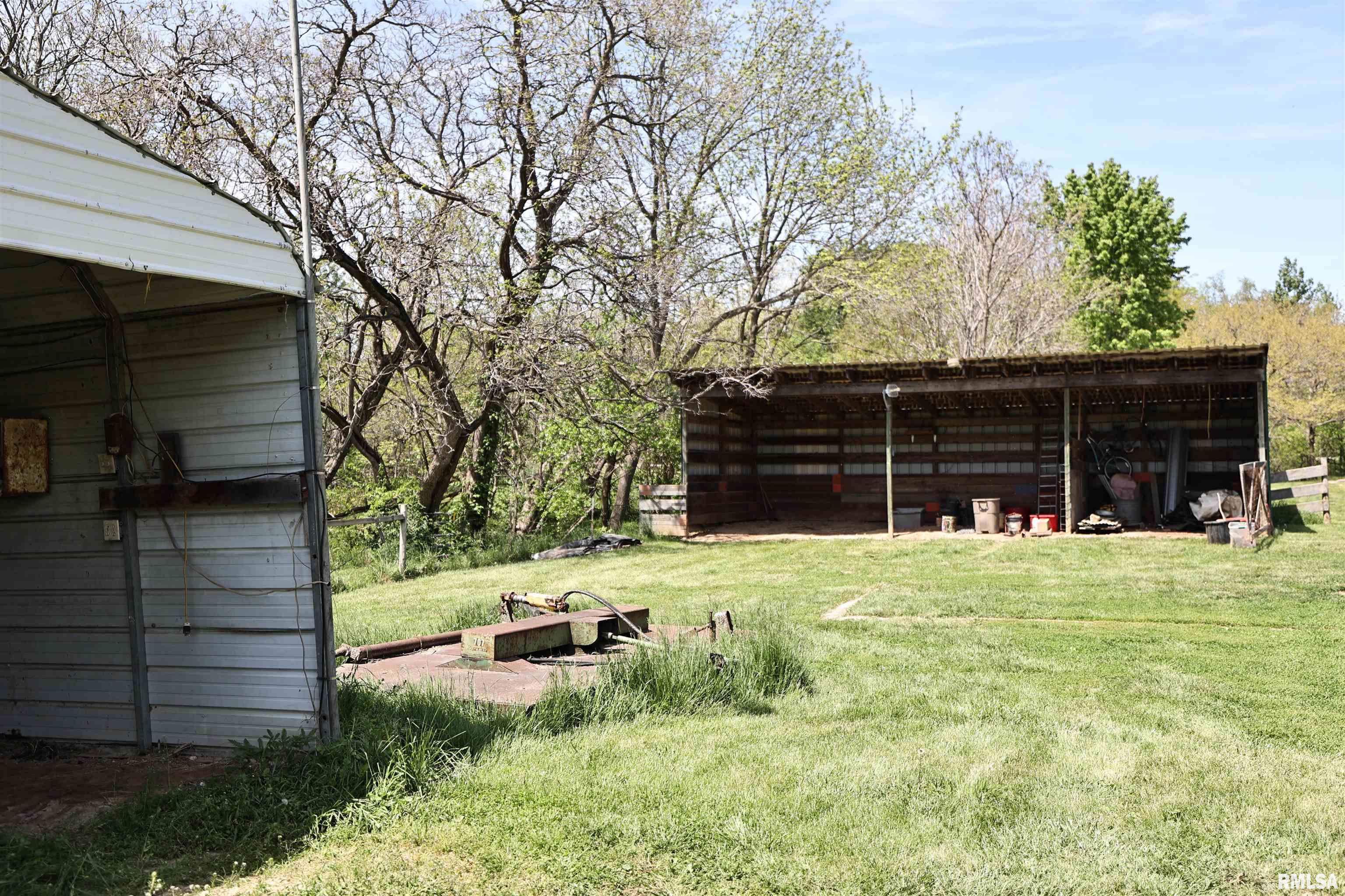 15937 E Highway 24 Highway, Lewistown, Illinois image 44