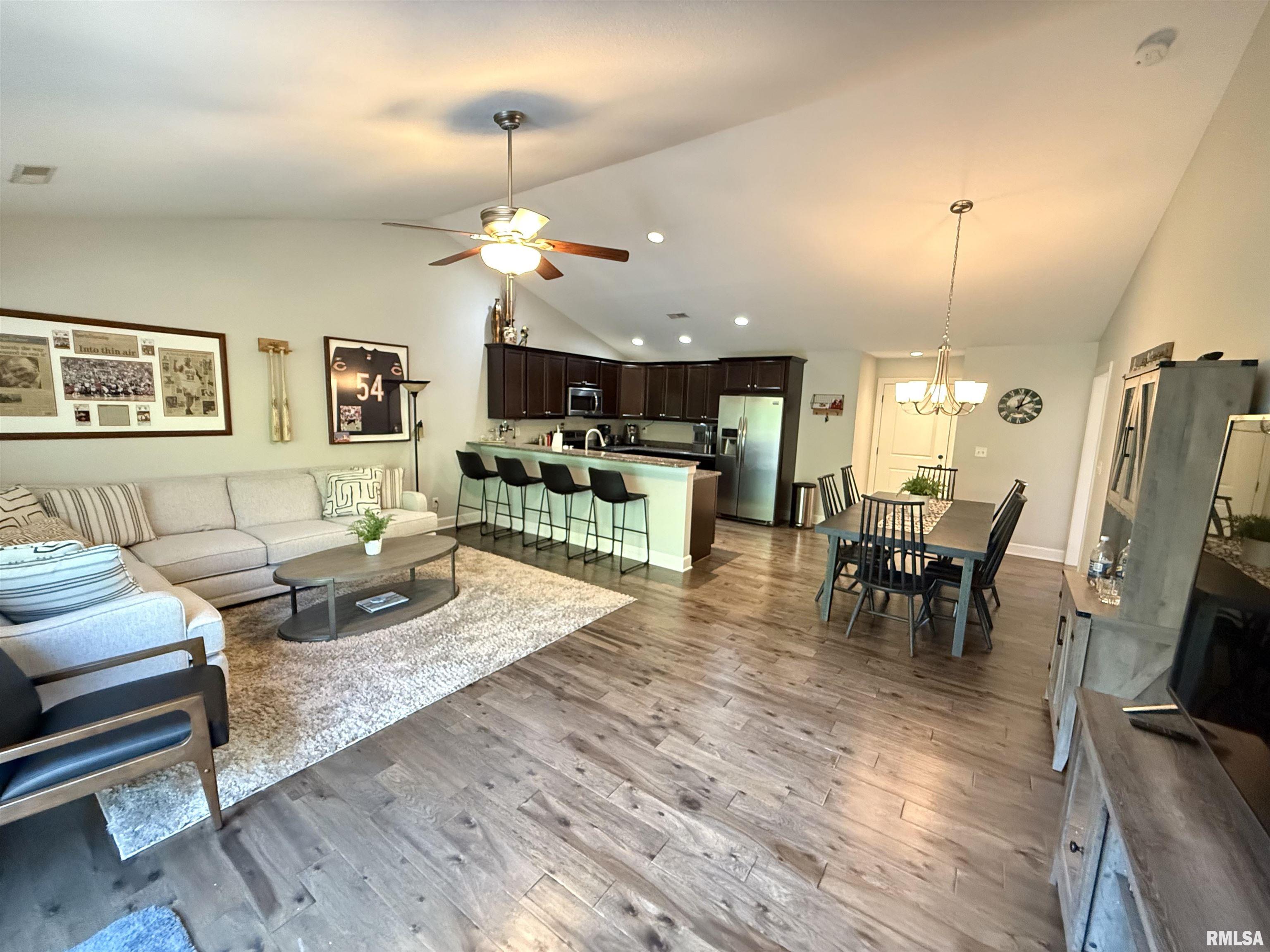 511 Gardendale Drive, Quincy, Illinois image 7