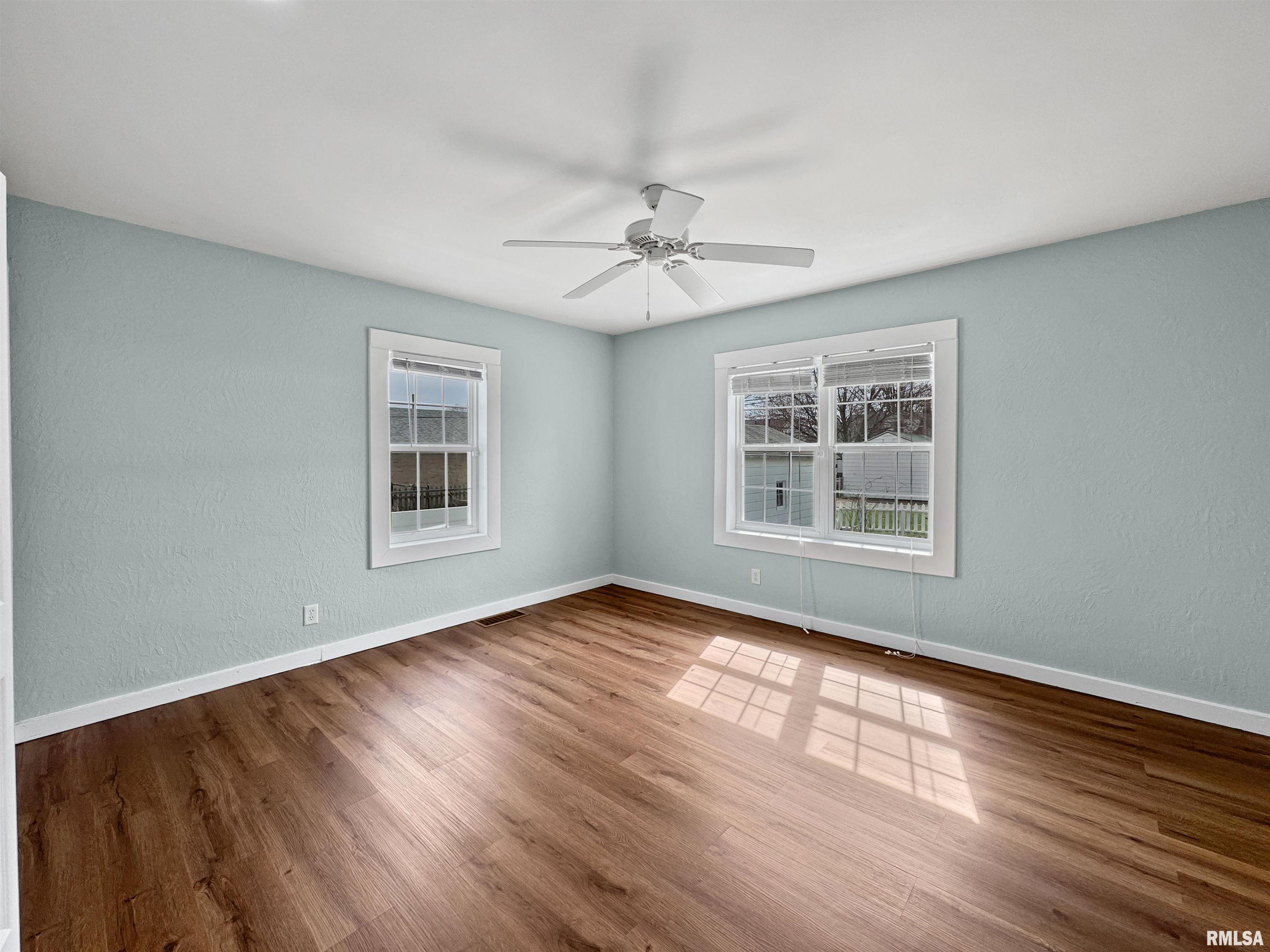 2314 W Laura Avenue, West Peoria, Illinois image 24