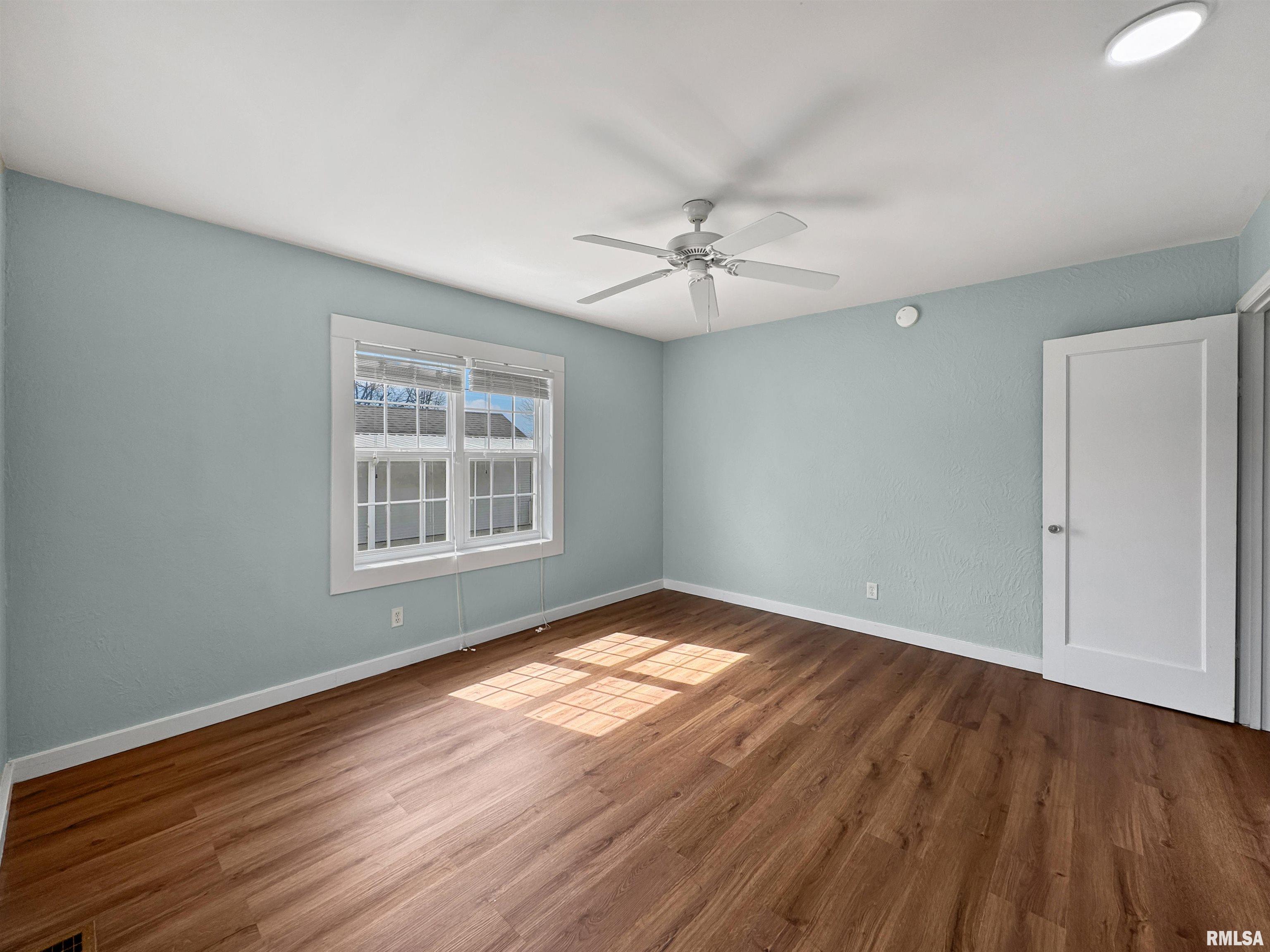 2314 W Laura Avenue, West Peoria, Illinois image 25