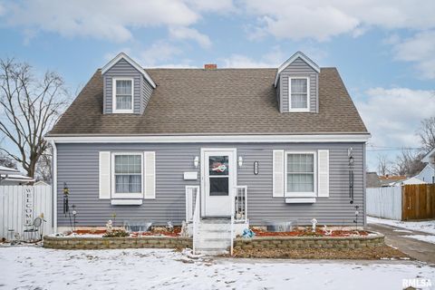 Homes For Sale - 1503 State Street<br/> Tazewell County, Pekin, IL 61554