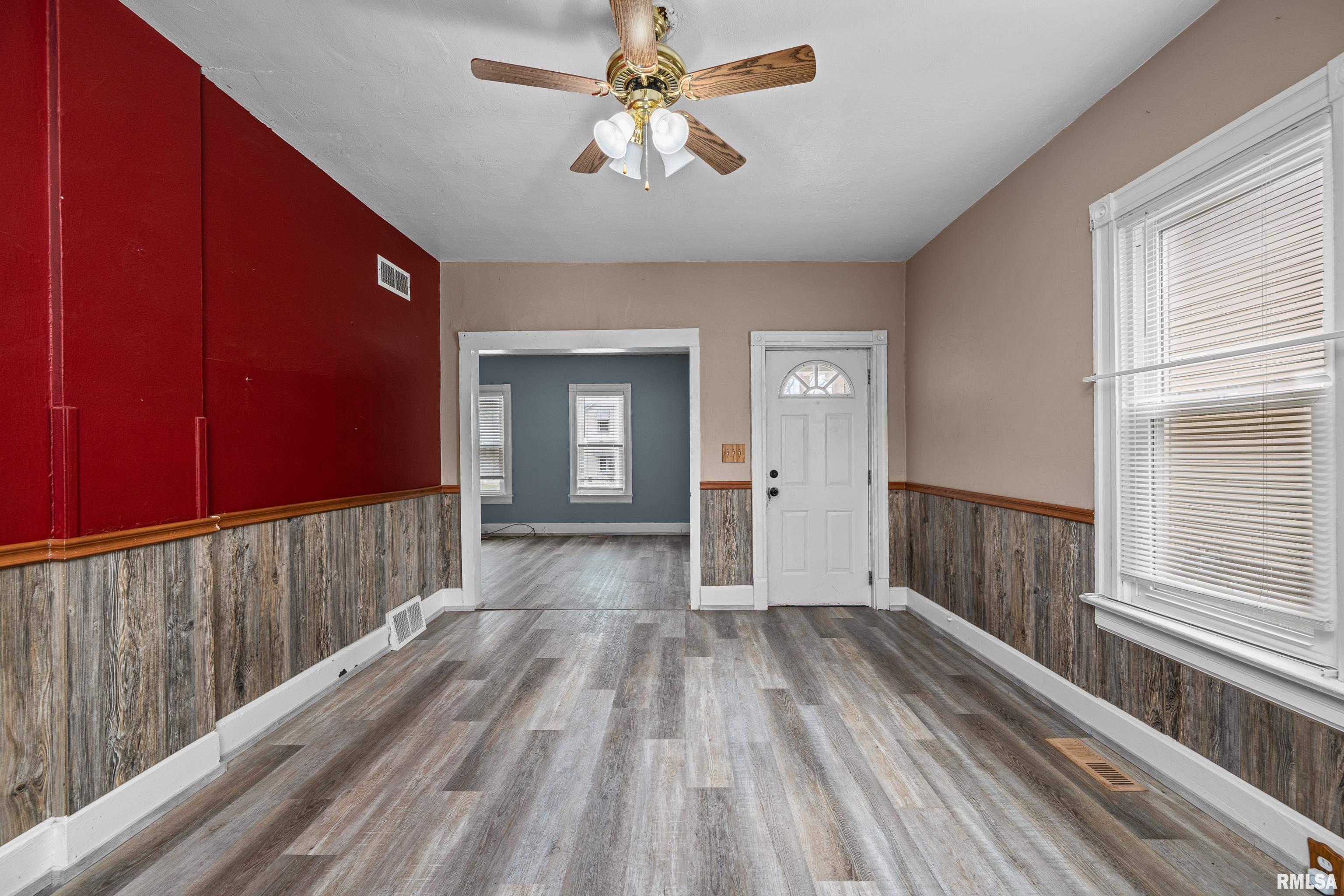 718 N Howell Street, Davenport, Iowa image 4