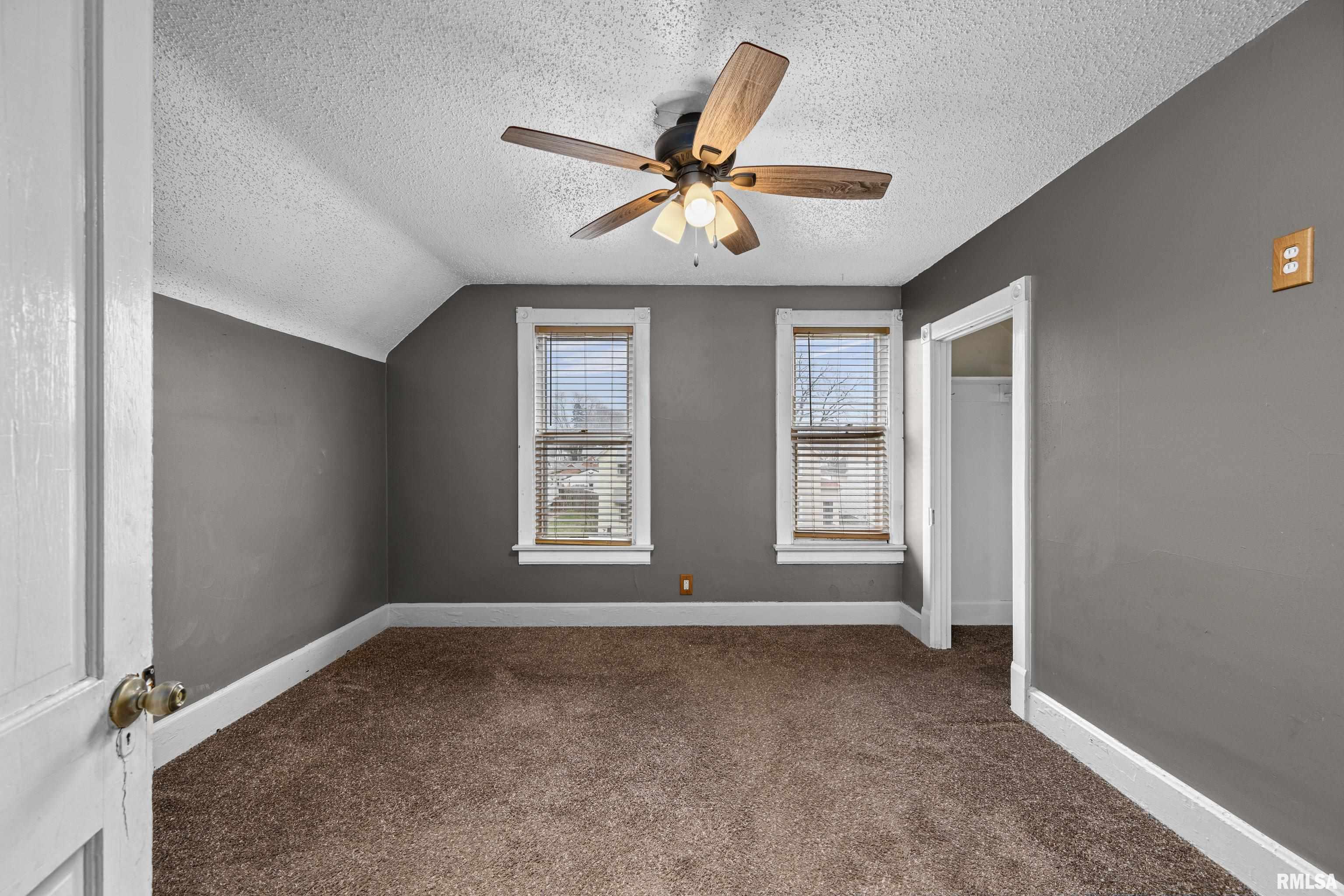 718 N Howell Street, Davenport, Iowa image 10