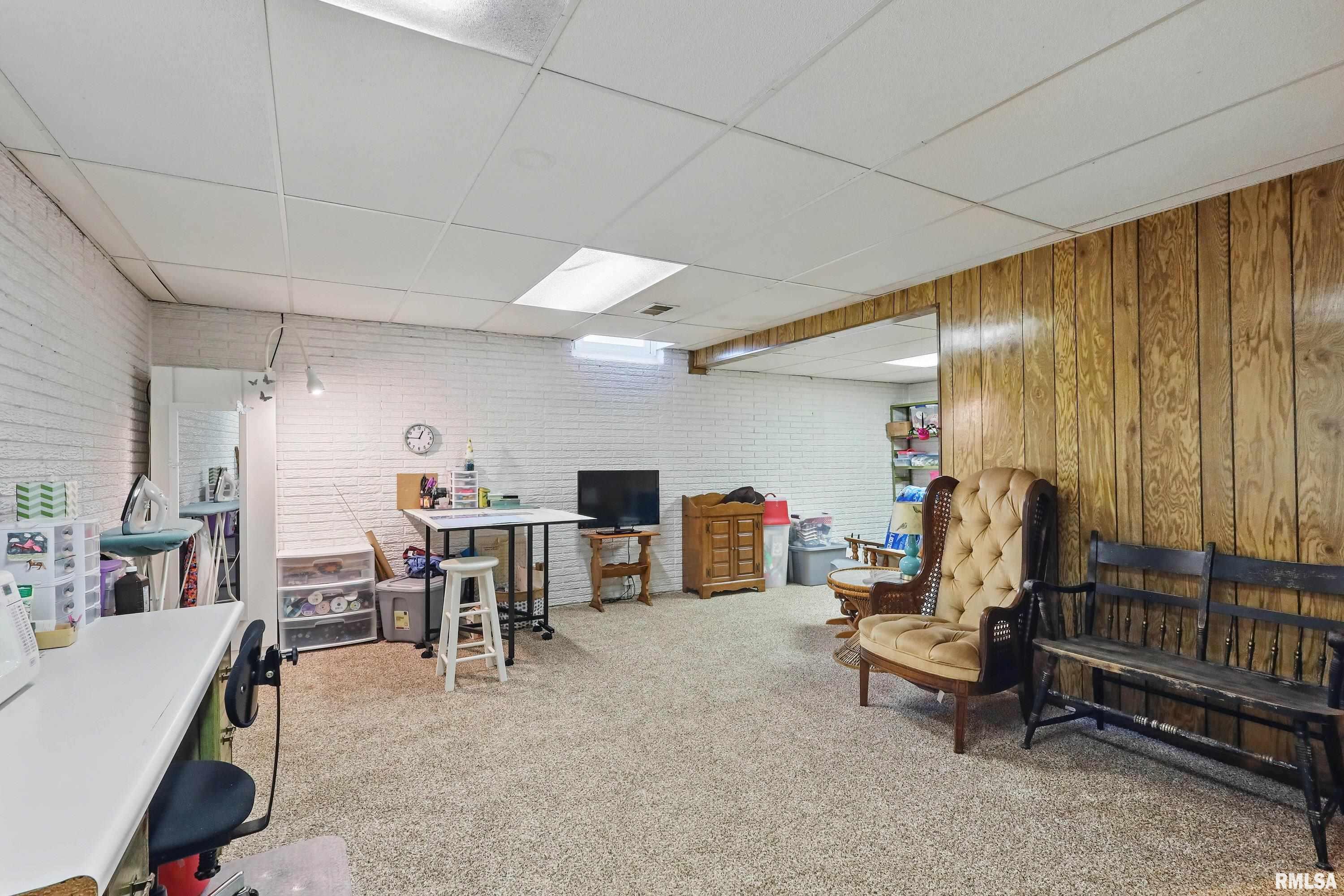 4033 Lillie Avenue #13B, Davenport, Iowa image 19