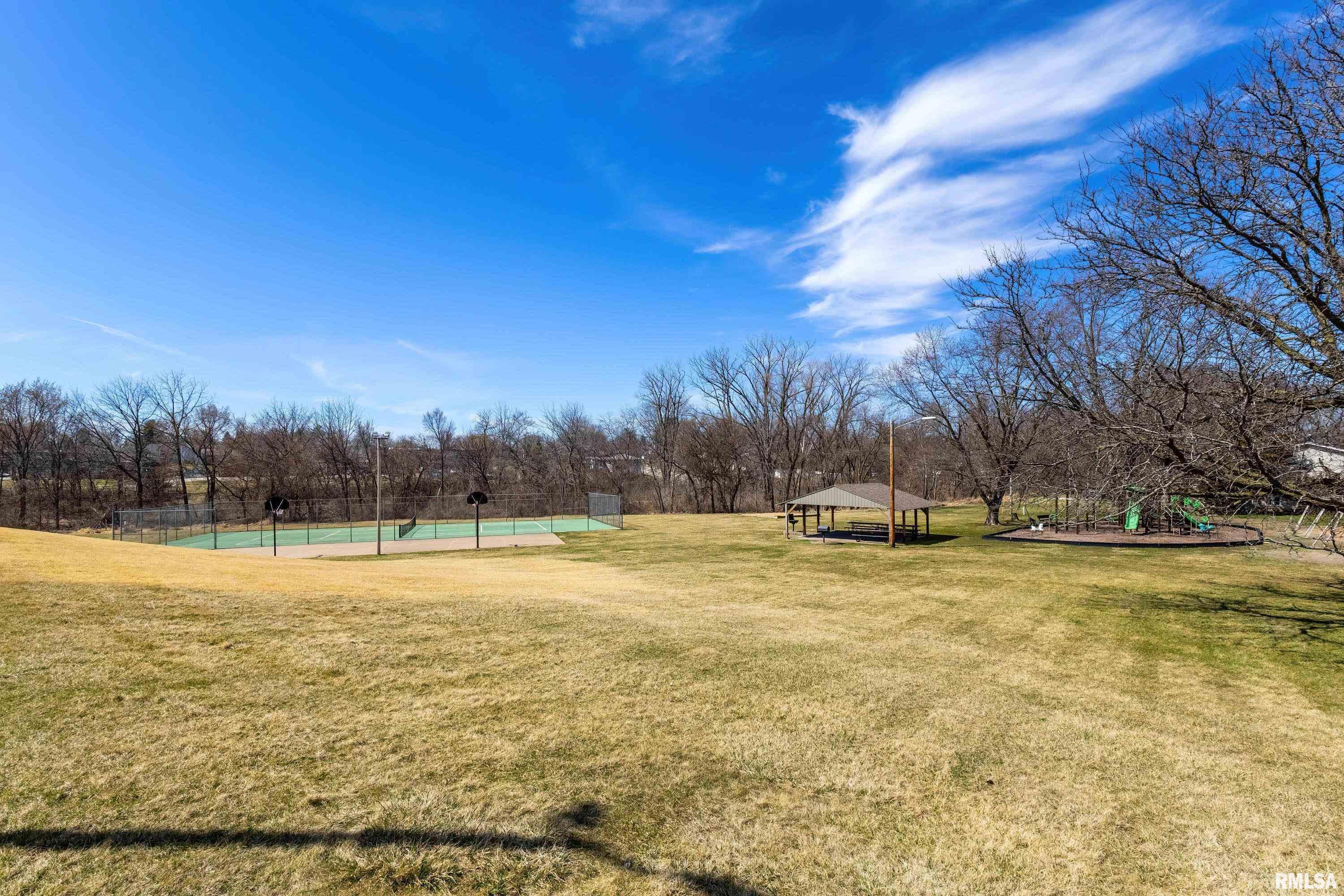 4033 Lillie Avenue #13B, Davenport, Iowa image 27