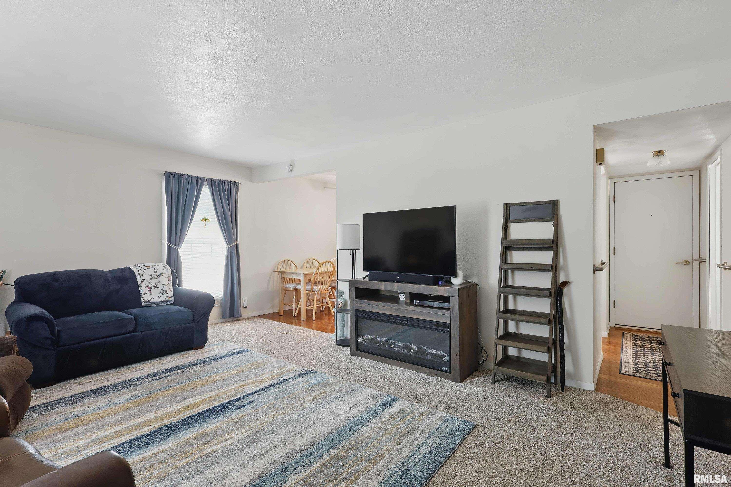 4033 Lillie Avenue #13B, Davenport, Iowa image 4