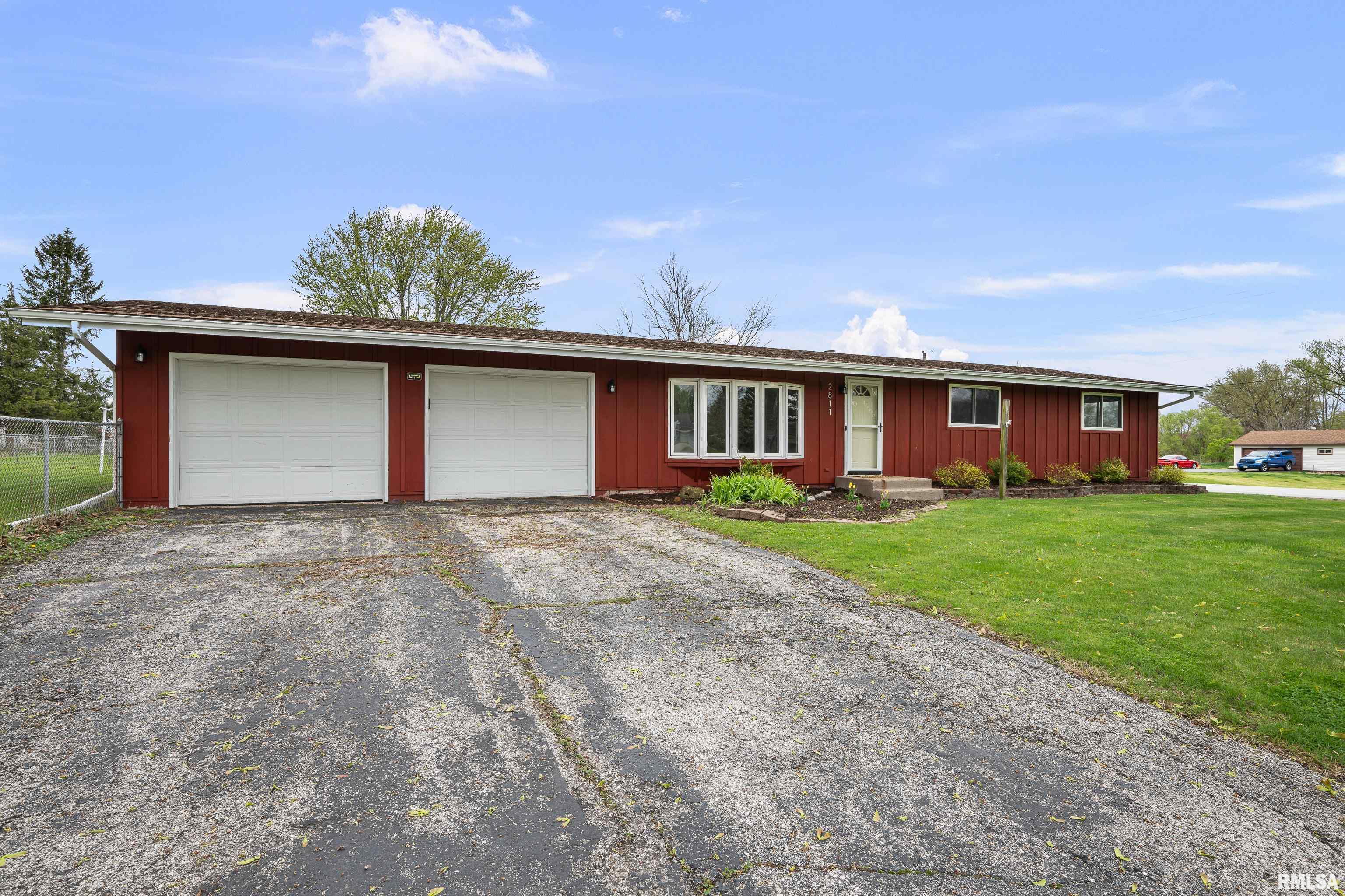 2811 118th Avenue West, Milan, Illinois image 2