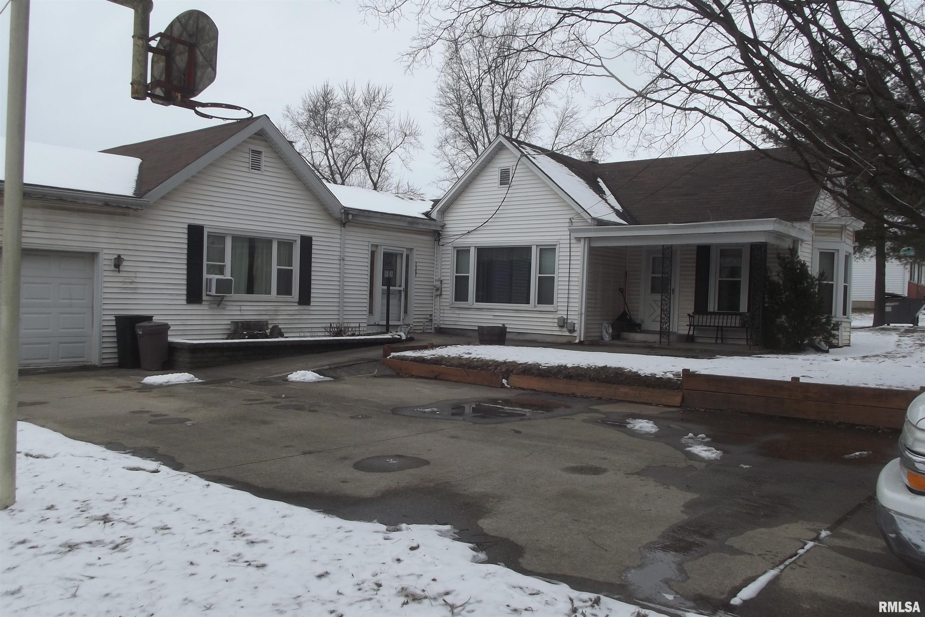 3507 River Road, Riverton, Illinois image 2
