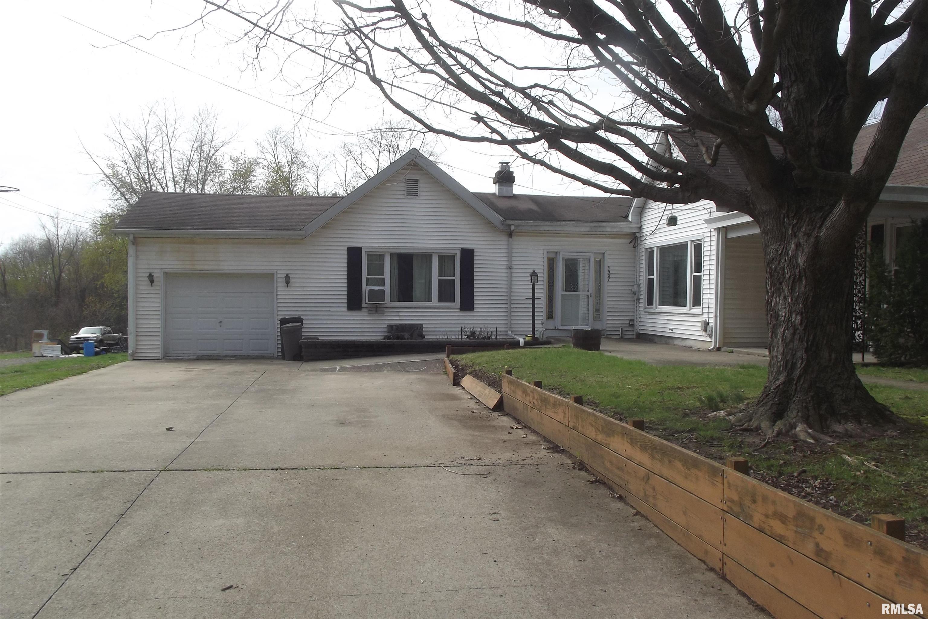 3507 River Road, Riverton, Illinois image 2