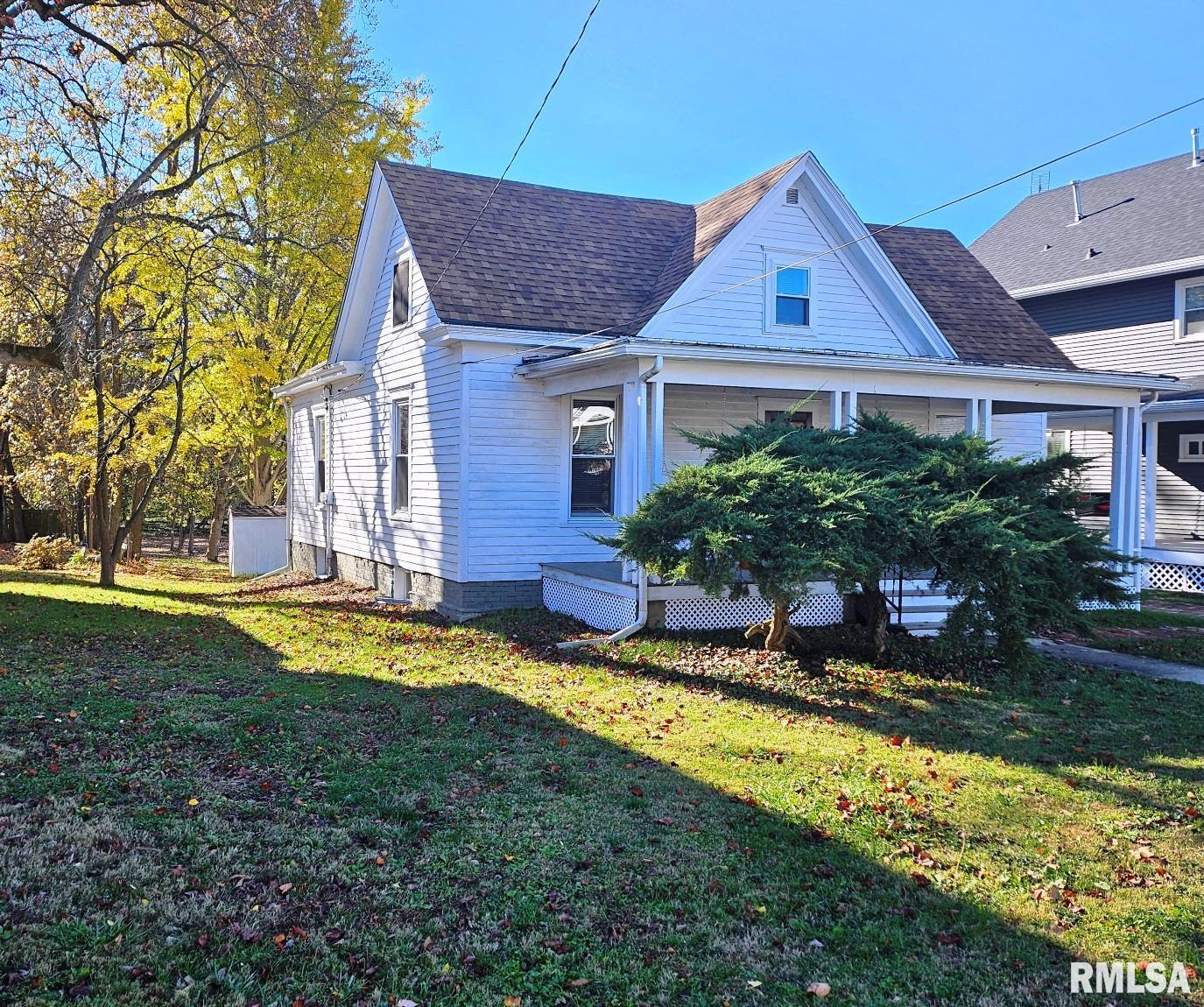 517 E 2nd South Street, Carlinville, Illinois image 3