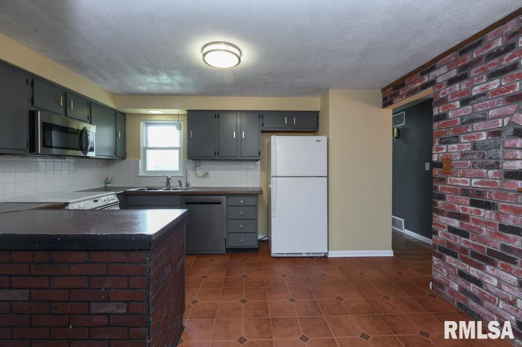 123 Field Grove Court, East Peoria, Illinois image 19
